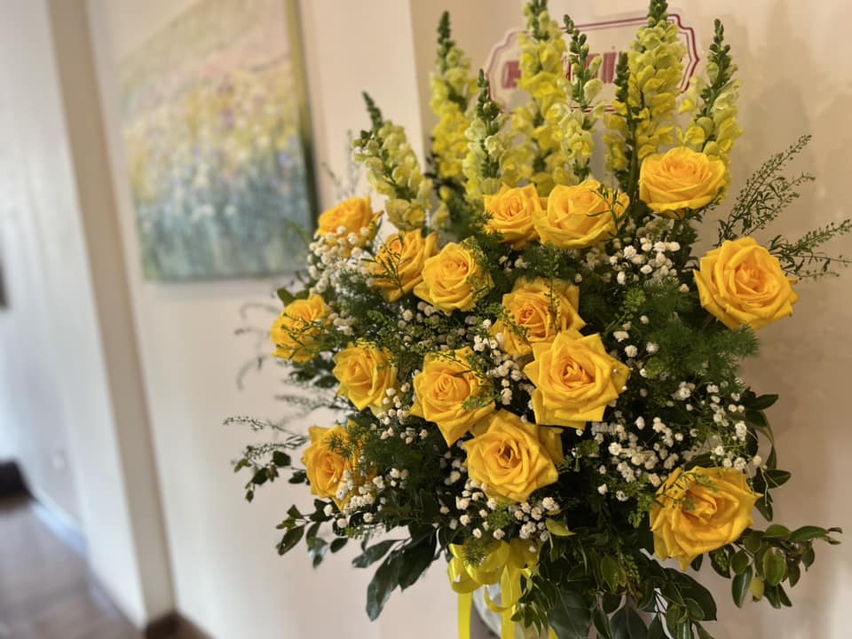 [🆕🇻🇳] Yoga Sức Sống Mới 🧘 Top1Yoga 🧘 Khi mà những người phụ nữ này tự biết “mua hoa” cho mình. 
 Happy Women’s day, 8/3 !
 #yogasucsongmoi
 #61tieula
 #yogastudio
 #yogadanang
 , shares-2✔️ , likes-45❤️️ , date-2023-03-05 21:29:25🇻🇳🇻🇳🇻🇳📰🆕