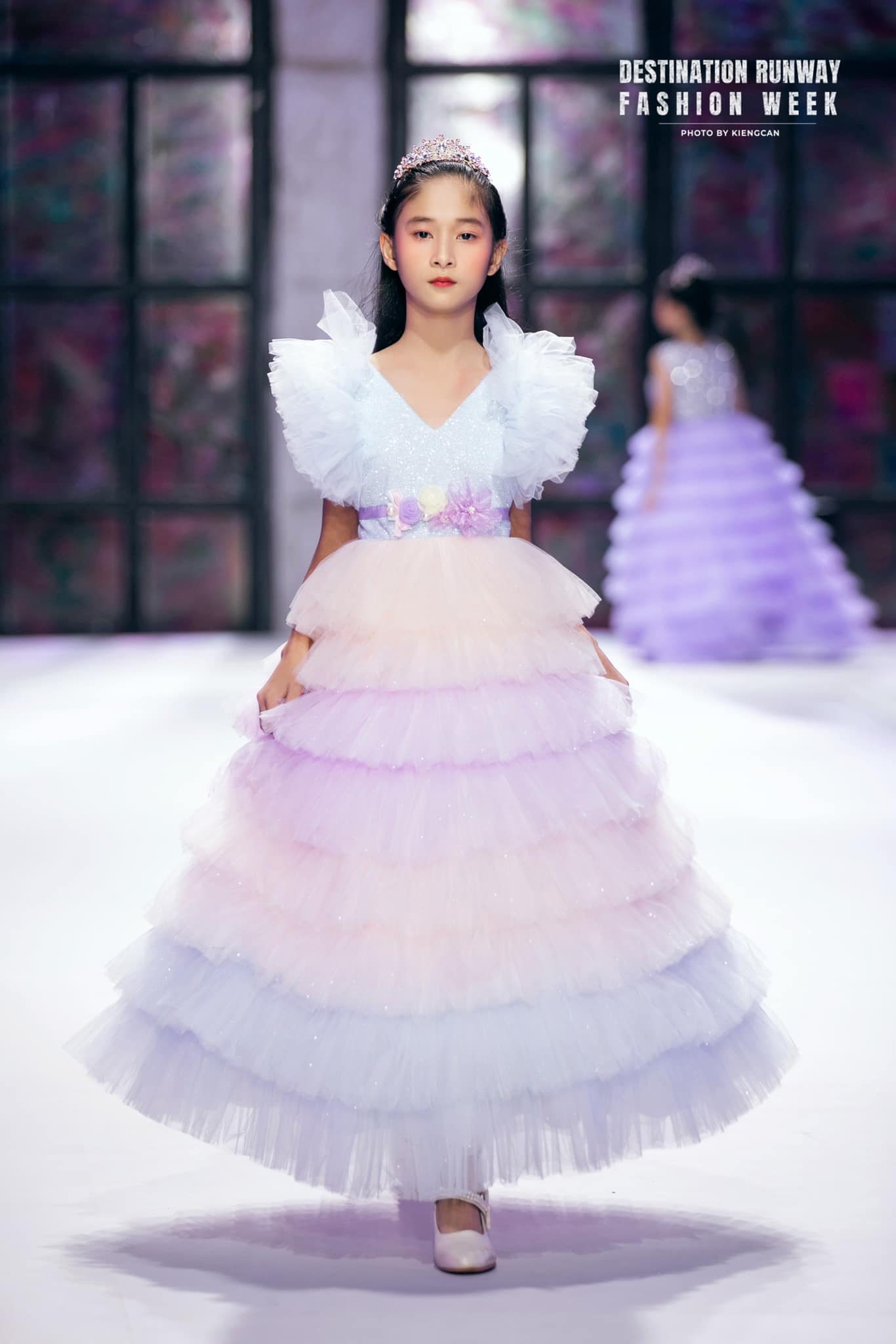 Rainbow collection
Destination Runway Fashion Week
#AnBiebybonghoanho #AnBieAcademy #nhungbonghoanho #bonghoanho