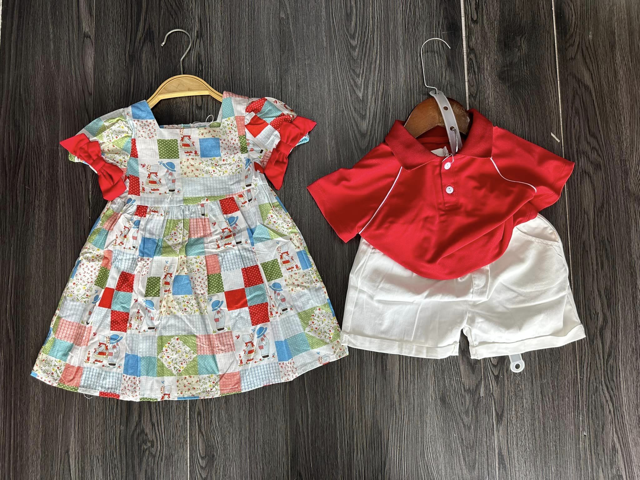 Cứ bị xinh
Ảnh shop chụp
Sẵn hàng
Kids House shop
155 Hai Bà Trưng-Đồng Hới
#thờitrangtrẻem
#áo_quần_bé
#kidsfashion
#quần_áo_trẻ_em_Đồng_Hới