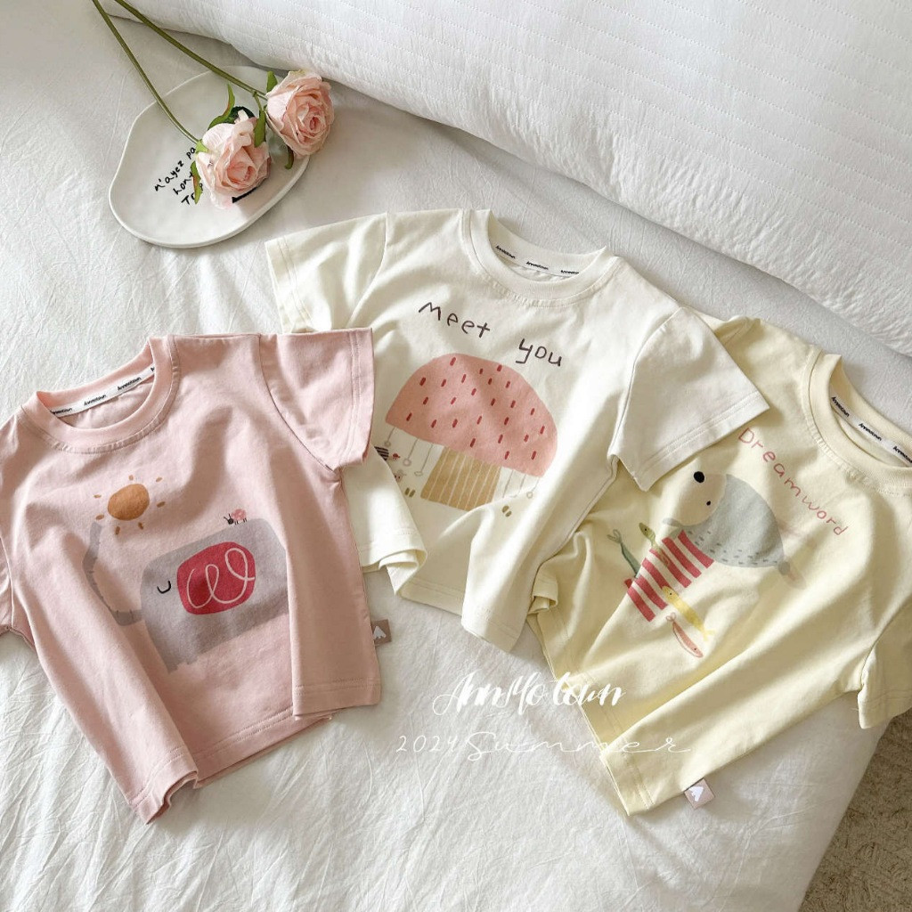 [🆕🇻🇳]  Nhà Mai – Chuyên sỉ lẻ quần áo xuất dư người lớn, trẻ em VNXK 🧑‍🧒❤️️👶⭐️ 𝐑-𝐄-𝐄-𝐁-𝐎-𝐊 𝐒𝐦𝐚𝐬𝐡 𝐄𝐝𝐠𝐞 𝐒 
  Size: 40-41  R€€bok tươi mới, kiểu dáng đẹp và không thể phủ nhận. Hãy buộc những đôi giày thể thao Unisex Smash Edge S này và  , shares-0✔️ , likes-0❤️️ , date-2024-05-14 01:03:25🇻🇳🇻🇳🇻🇳📰🆕