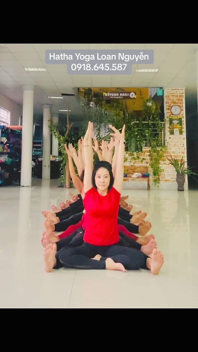 [🆕🇻🇳] HLV Victor Hoàng – KIỆN TƯỚNG YOGA VIETNAM – NAM THẦN YOGA 🧘 Top1Yoga 🧘 Anh Trai Say Hi  Ps: Lang thang đi bộ qua những góc phố cổ kính, ghé vào một quán Cf ngắm nhìn đường phố Hội An…
 Một không gian , shares-1✔️ , likes-148❤️️ , date-2024-08-23 15:27:27🇻🇳🇻🇳🇻🇳📰🆕