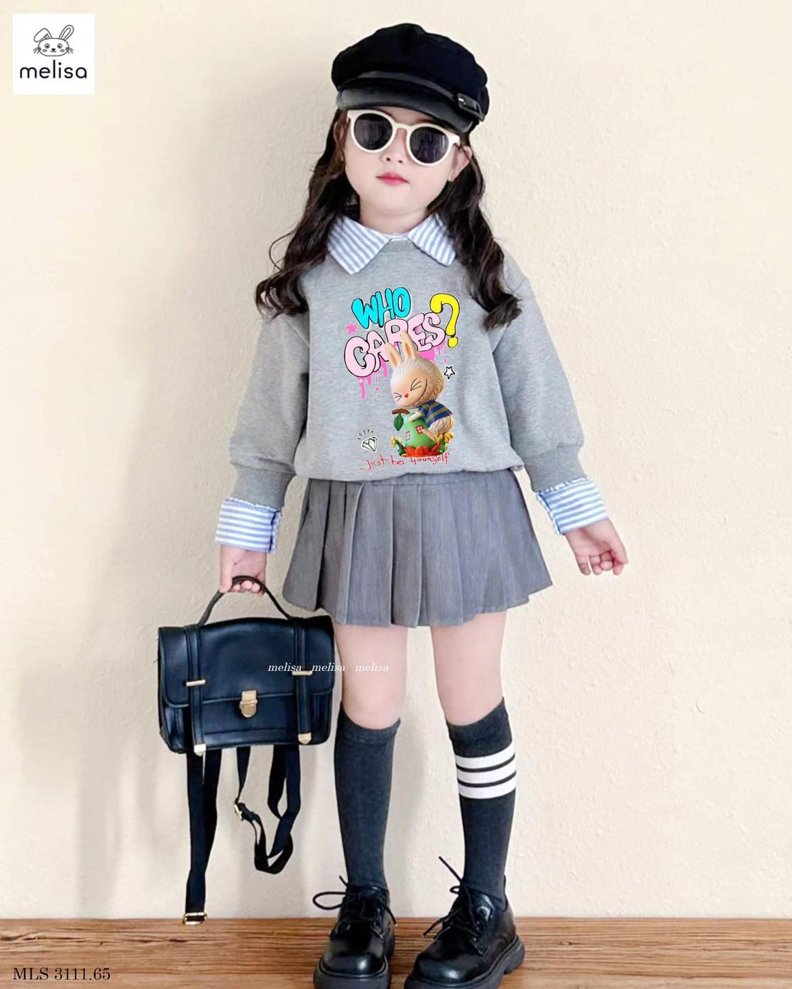Mẫu mới tinh Labubu
full set qáaaa iu, mê mẫu này qá. Áo nỉ mỏng mềm sụn, cổ sơ mi có thể tháo rời, chân váy có quần bên trong tiện lắm cm nhé. E #mớizề s