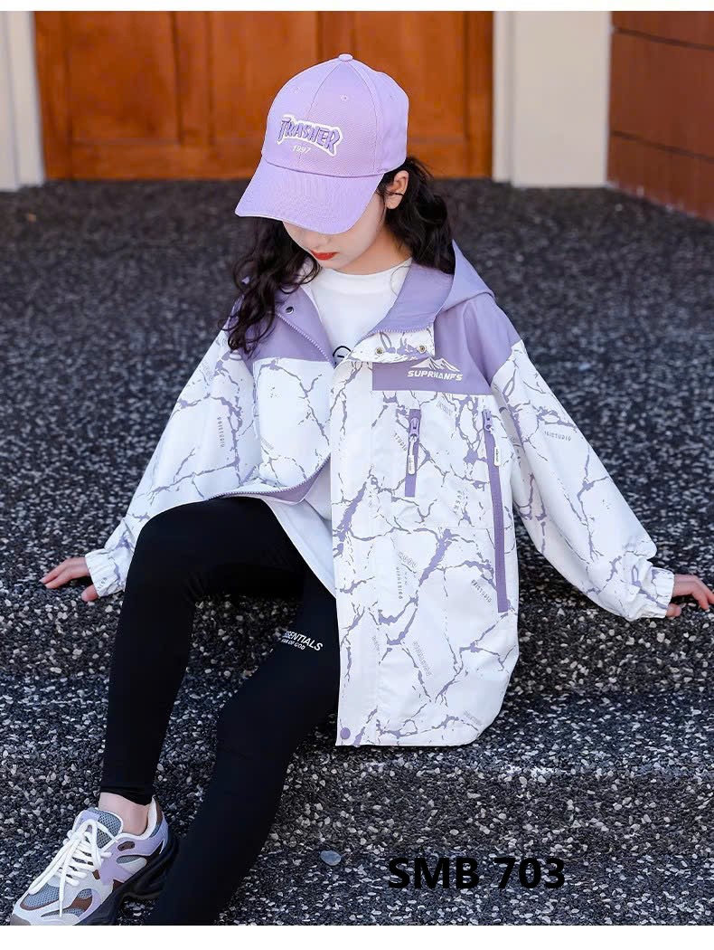 [🆕🇻🇳] Shop Mẹ Bean – chuyên Order 1688, taobao, hàng TQXK, VNXK, Hàng tuồn 🧑‍🧒❤️️👶⭐️ ÁO KHOÁC GIÓ BÉ GÁI 

Áo gió có mũ cho bé gái với tone hồng xanh ngọt ngào, tác dụng cản gió chống nước và giữ ấm nha.

Size đại luôn các bác ạ

#219K/áo

 , shares-0✔️ , likes-4❤️️ , date-2024-09-01 19:30:13🇻🇳🇻🇳🇻🇳📰🆕