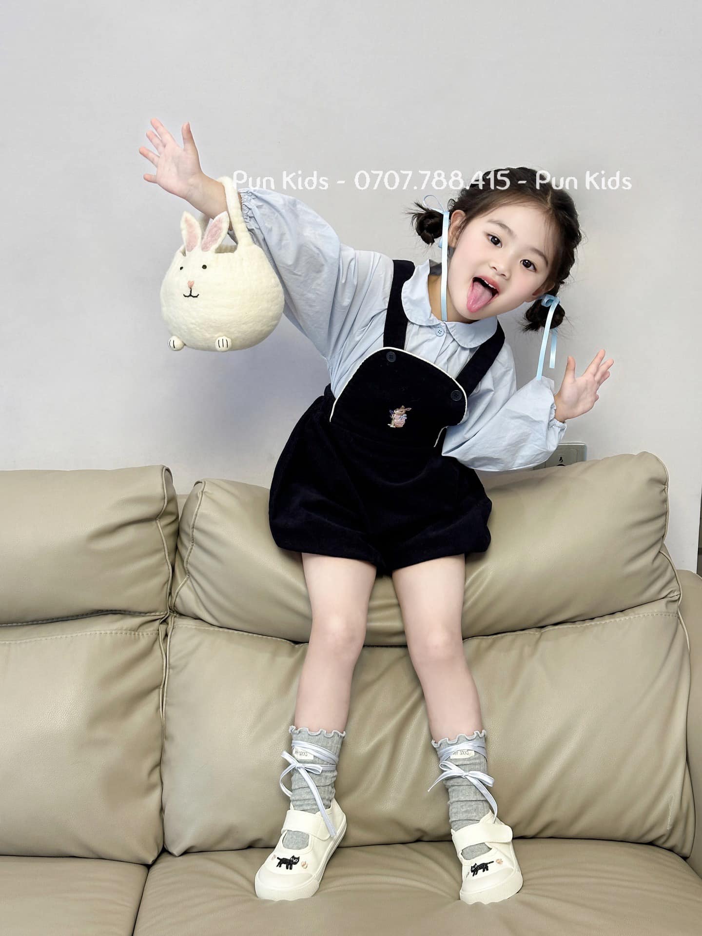 [🆕🇻🇳] PUN KIDS – 🌈Pun Kids chuyên order hàng cao cấp quần áo phụ kiện 🧑‍🧒❤️️👶⭐️ Set yếm thỏ cưng lắm mom ơi
Sz : 90-150 PUN KIDS – Quần Áo xinh cho bé
Hotline (sỉ):  0707.788.415
Shopee:
______________
#punkids #kids #thoitrangtre , shares-0✔️ , likes-0❤️️ , date-2024-09-03 02:58:35🇻🇳🇻🇳🇻🇳📰🆕