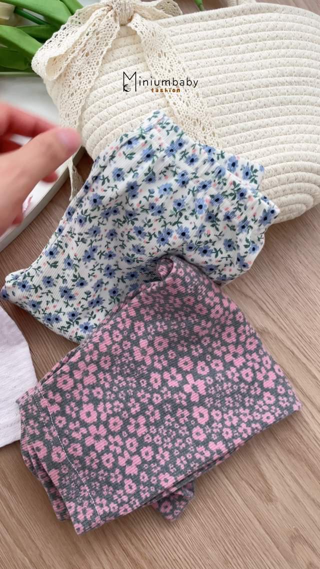 [🆕🇻🇳] Bae Kids – Cửa hàng quần áo trẻ em 🧑‍🧒❤️️👶⭐️ 𝐀́𝐨 𝐬𝐨̛ 𝐦𝐢 𝐤𝐞̀𝐦 𝐜𝐚𝐯𝐚𝐭 𝐜𝐡𝐨 𝐛𝐞́
 • chuẩn hàng qccc 
 • size : 90 – 140
 𝐒𝐡𝐨𝐩𝐞𝐞 : 
 , shares-0✔️ , likes-1❤️️ , date-2024-09-02 16:28:21🇻🇳🇻🇳🇻🇳📰🆕