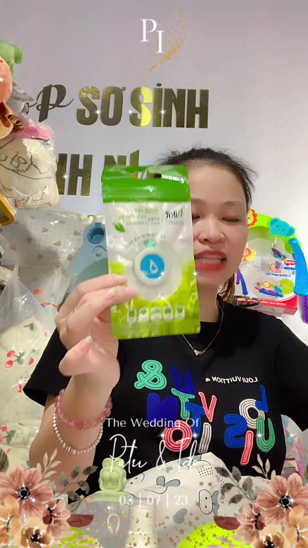 [🆕🇻🇳]  MMKID aims to bring kids the most high fashionable and high quality party design 🧑‍🧒❤️️👶⭐️ Kid’s suits 5 pieces in brown. Parents inbox to us for any advice for your Kids!
 High Design Suits for Kids 0-15 years.
Bộ đồ trẻ em 5 mảnh màu nâu. Ba mẹ , shares-0✔️ , likes-4❤️️ , date-2024-09-01 23:03:33🇻🇳🇻🇳🇻🇳📰🆕