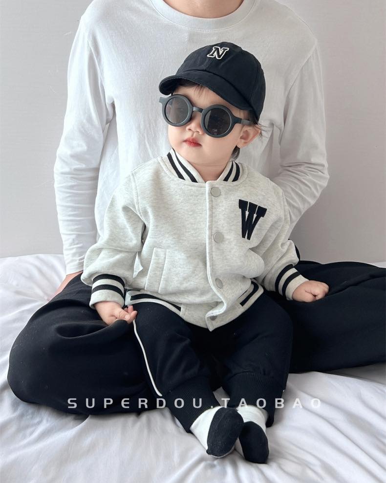 [🆕🇻🇳] Babycare – Chuyên Hàng Nhập Cho Mẹ Và Bé 🧑‍🧒❤️️👶⭐️ NÔI VẢI NẰM CHUNG GIƯỜNG VỚI BA MẸ 
Với các bé sơ sinh, việc để bé nằm cùng giường với bố mẹ là vô cùng cần thiết. Tuy nhiên, để bé nằm cùng giường cũng dễ , shares-0✔️ , likes-1❤️️ , date-2024-09-05 13:34:28🇻🇳🇻🇳🇻🇳📰🆕