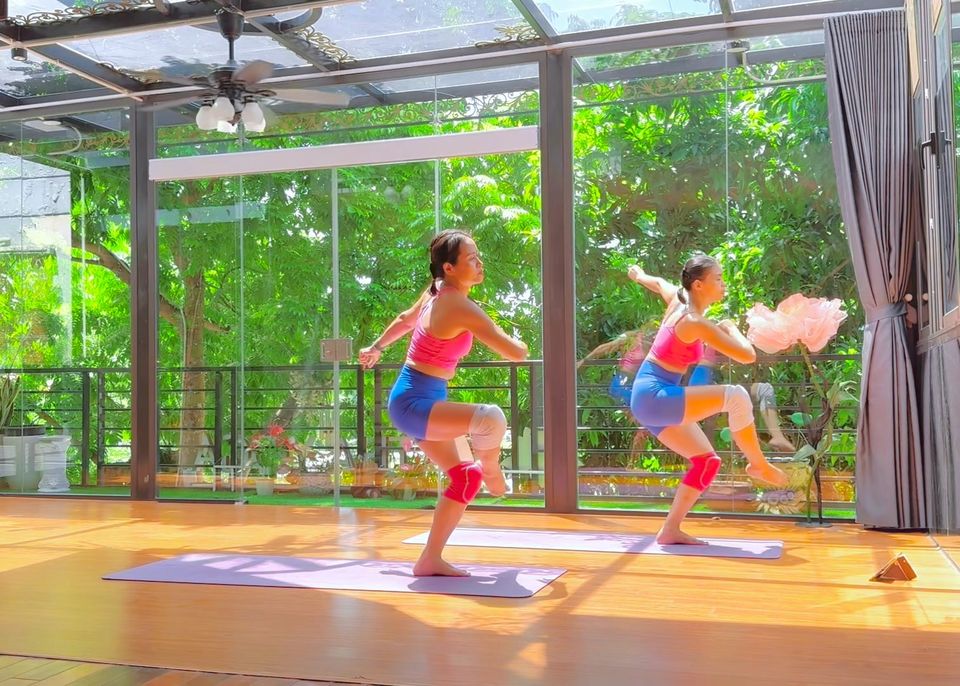 [🆕🇻🇳] Yoga Đam Mê 🧘 Top1Yoga 🤸🏻‍♀️  𝐁𝐚̣̂𝐭 𝐓𝐢̀𝐧𝐡 𝐘𝐞̂𝐮 𝐋𝐞̂𝐧 – 𝐇𝐨𝐚̀ 𝐌𝐢𝐧𝐳𝐲 𝐟𝐭. 𝐓𝐚̆𝐧𝐠 𝐃𝐮𝐲 𝐓𝐚̂𝐧
 Choreo: Đạt Anh Yoga HLV Hằng Lê
 Biểu diễn :Hồng Thu và Kẹo Đắng #keodang
 #flowwithhangle
 #flowc , shares-0✔️ , likes-8❤️️ , date-2024-09-05 21:54:04🇻🇳🇻🇳🇻🇳📰🆕