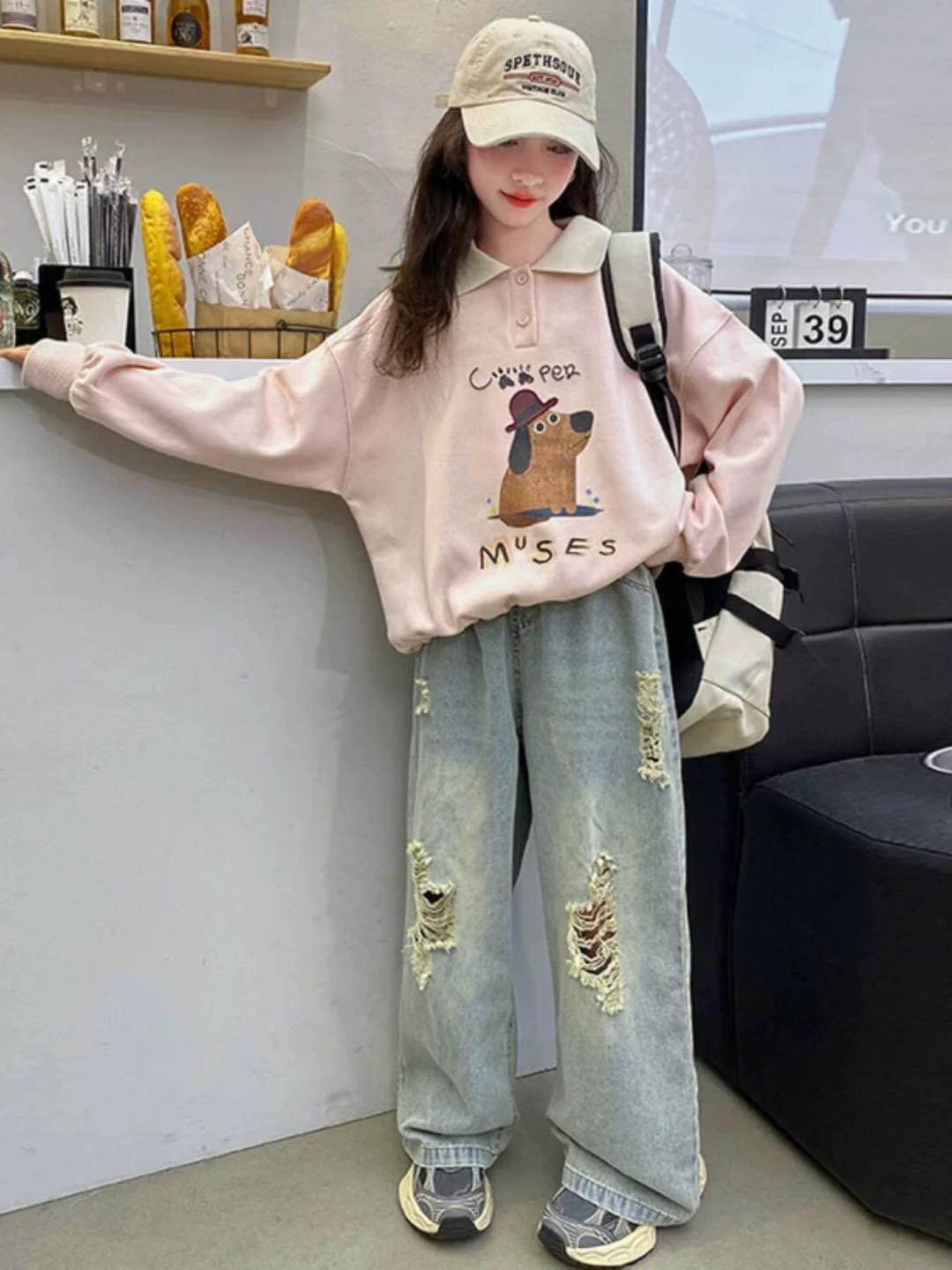 [🆕🇻🇳] BABY SHOP – thời trang trẻ em – Shop chuyên bán buôn, bán lẻ quần áo, giầy dép, phụ kiện trẻ em 🧑‍🧒❤️️👶⭐️ MỪNG KHAI GIẢNG- CHÀO MÙA THU TỚI
Áo nỉ da cá đầu mùa chất mịn đẹp, khiểu dáng thời trang
Size 120-170(25-57kg)
Giá:350.000
, shares-1✔️ , likes-1❤️️ , date-2024-09-05 13:14:55🇻🇳🇻🇳🇻🇳📰🆕