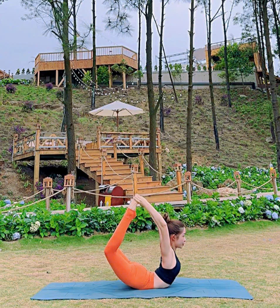 [🆕🇻🇳] Mỹ Dung Yoga – CHUYÊN SỶ, LẺ DỤNG CỤ, SÁCH YOGA  🧘 Top1Yoga 🤸🏻‍♀️ Set phối Đen cam e còn size SM
 Lên form quá đẹp
 , shares-1✔️ , likes-15❤️️ , date-2024-08-28 20:49:44🇻🇳🇻🇳🇻🇳📰🆕