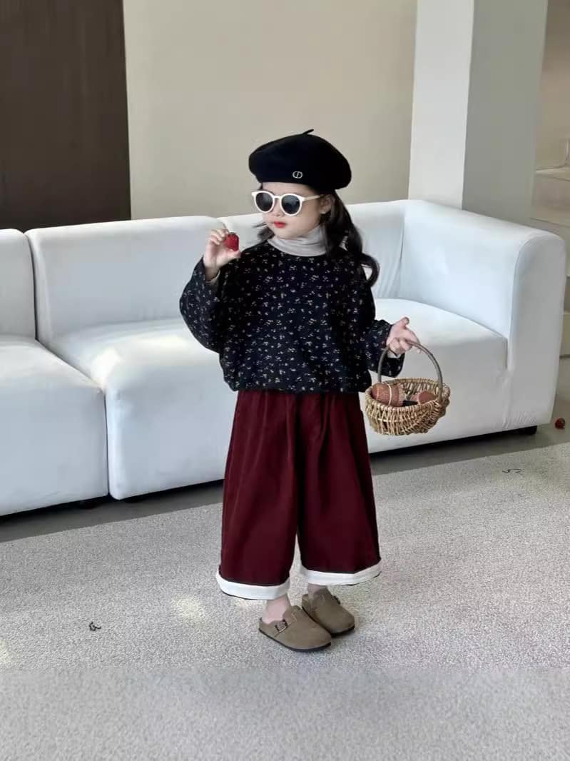 [🆕🇻🇳] Váy Tutu – Chuyên thời trang trẻ em 🧑‍🧒❤️️👶⭐️ Labubu này xịn quá he. Đẹp từ form dáng chất liệu lại còn theo trend nữa thì đảm bảo mấy chị nhỏ thích mê
#199k/set 

Bảng size tham khảo:
2: 9-10kg 
3: 10 , shares-0✔️ , likes-1❤️️ , date-2024-09-07 19:52:12🇻🇳🇻🇳🇻🇳📰🆕