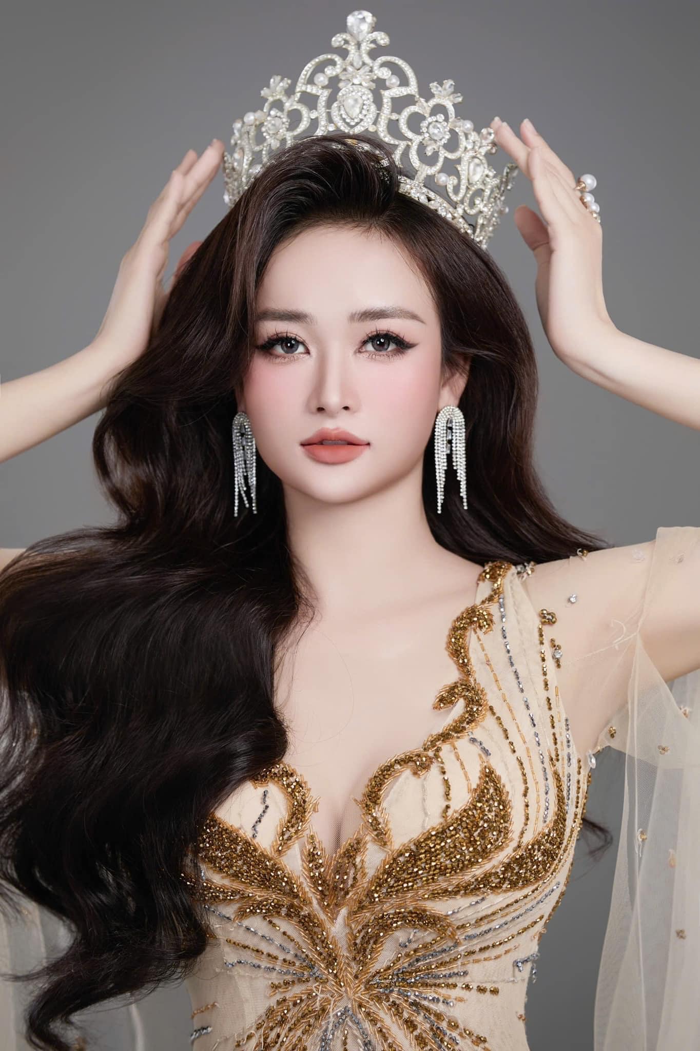 [🆕🇻🇳] Yoga – Fitness Đình Vinh – GYM – YOGA – ZUMBA – AEROBIC – MÚA CỔ TRANG – DANCE KID 🧘 Top1Yoga 🤸🏻‍♀️ LỚP CHUYÊN ĐỀ CHỦ NHẬT 
 8h30 -10h00 . Ngày 3/11/2024 
Mở vai và lưng trên . 
Đăng ký tập luyện cùng master Kartik nhé các bạn ! 
– – – – – – – – – – – – – , shares-0✔️ , likes-13❤️️ , date-2024-10-31 17:29:43🇻🇳🇻🇳🇻🇳📰🆕