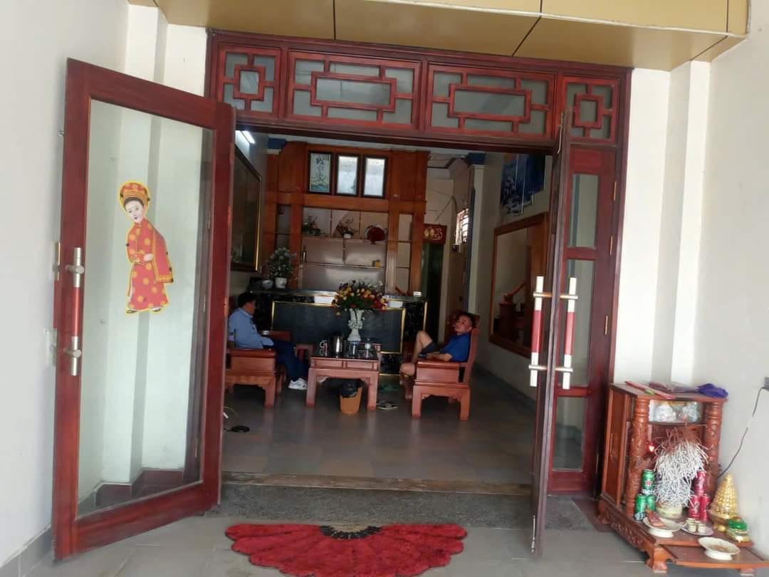 [???]  Bé Xinh Shop – Trang Phục Đẹp Cho Bé Yêu Của Bạn  ?‍?❤️️?⭐️ Set đồ cho bé từ 10-53 kg
 . Chất liệu nỉ 2 da mềm, thoáng. Kiểu dáng đẹp.
 . Size từ 19-53 kg
 , shares-0✔️ , likes-5❤️️ , date-2024-11-08 17:17:07????????