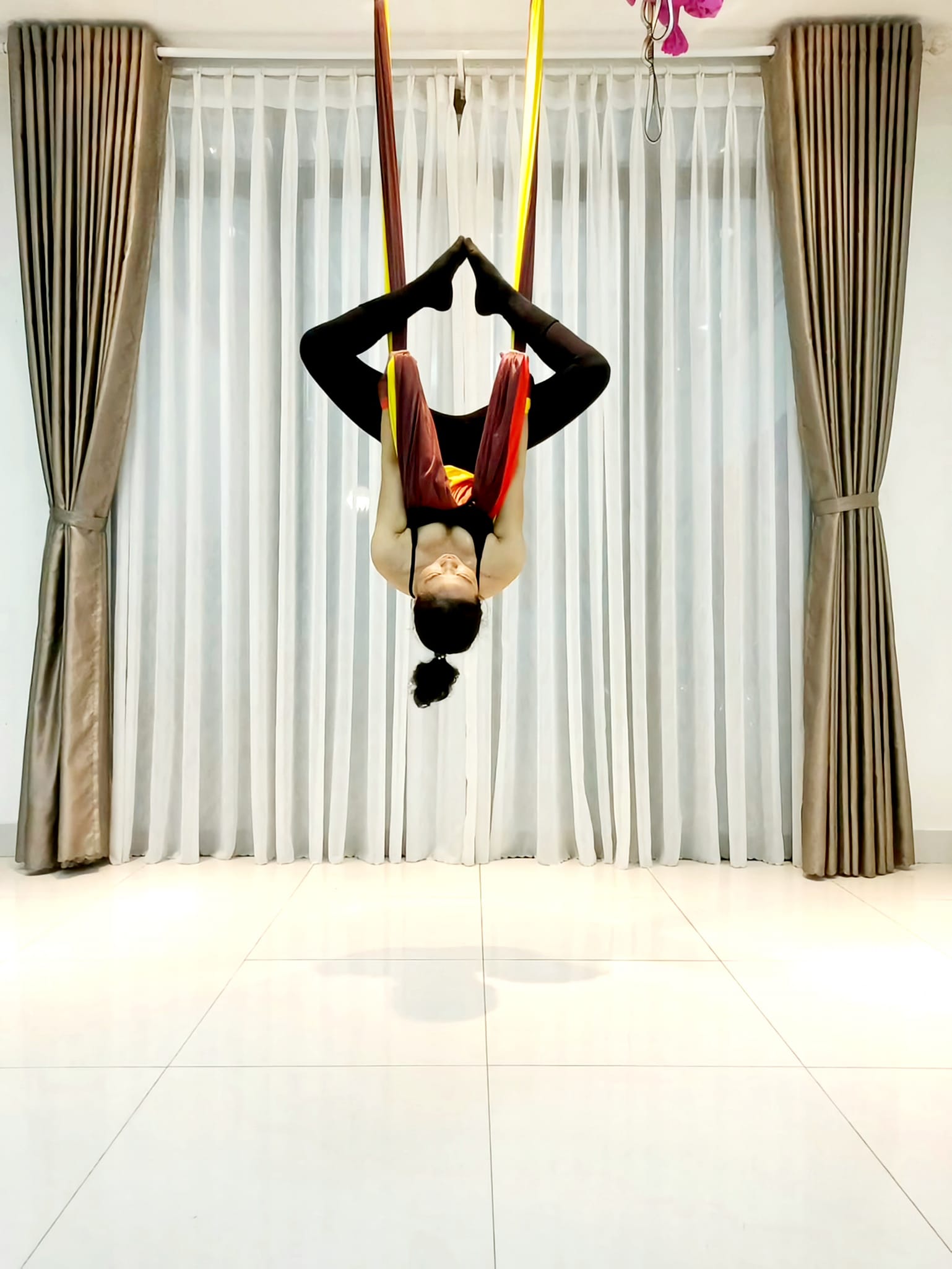 [???] Chill Yoga – Yoga_Aerial Yoga_Inside Flow  ? Top1Yoga ??‍♀️ Áp dụng từ 4/11/2024
 Lịch tập AERIAL 
 (Tối đa 9⃣ Hv mỗi lớp nên đảm bảo chất lượng)
 _Sáng 3⃣5⃣7⃣: 7h30_8h30
 _Tối 2⃣4 , shares-1✔️ , likes-5❤️️ , date-2023-12-28 16:01:17????????