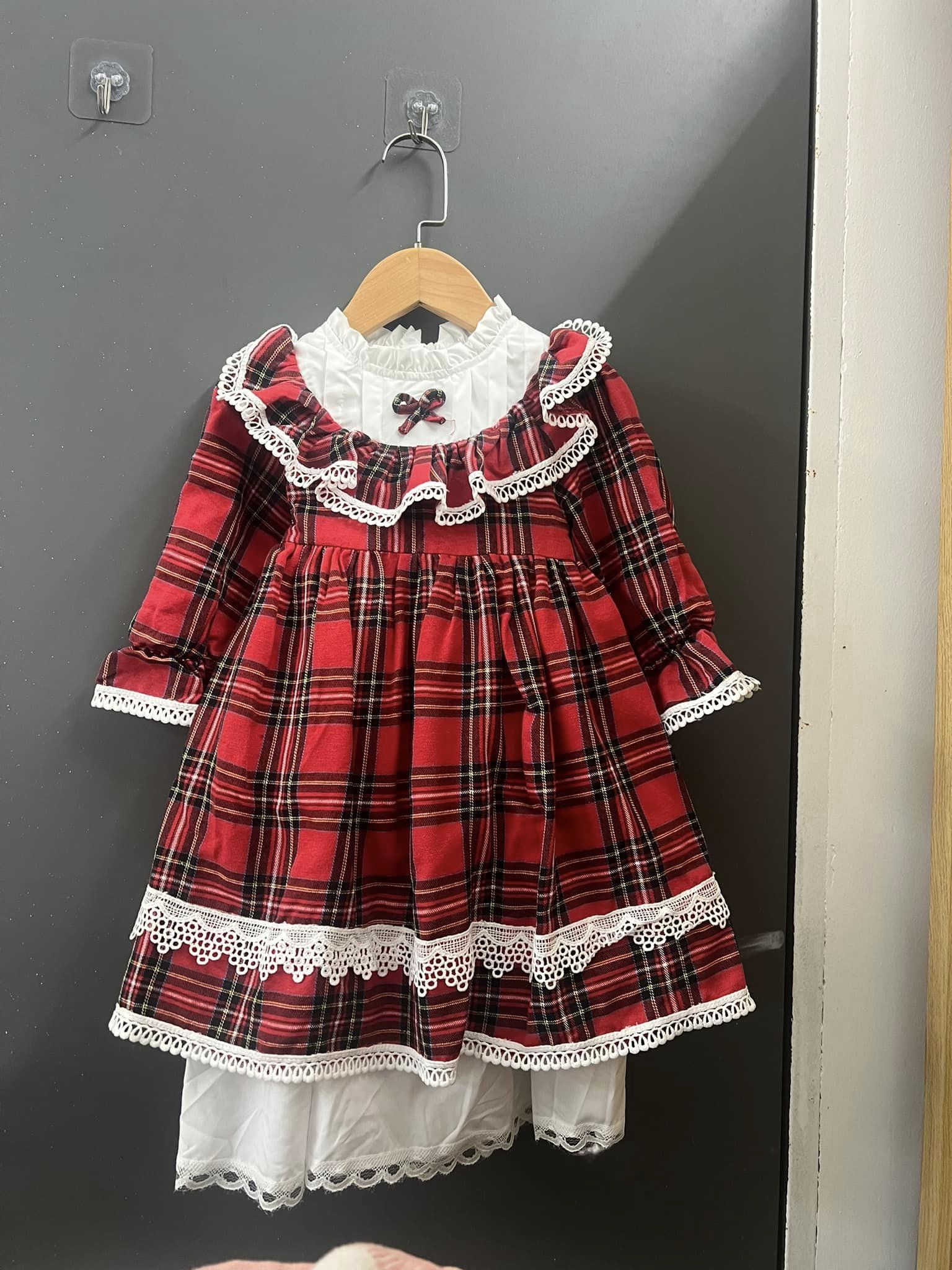 [🆕🇻🇳]  Sweetie by Josie – Thời trang cho bé 🧑‍🧒❤️️👶⭐️  Giáng sinh này bé đã có bộ cánh lung linh nào chưa ạ?
  Chiếc váy lolita này sẽ giúp công chúa nhà bạn thêm rực rỡ vào đêm Noel năm nay
  Pick ngay cho bé , shares-0✔️ , likes-1❤️️ , date-2024-10-13 02:22:57🇻🇳🇻🇳🇻🇳📰🆕