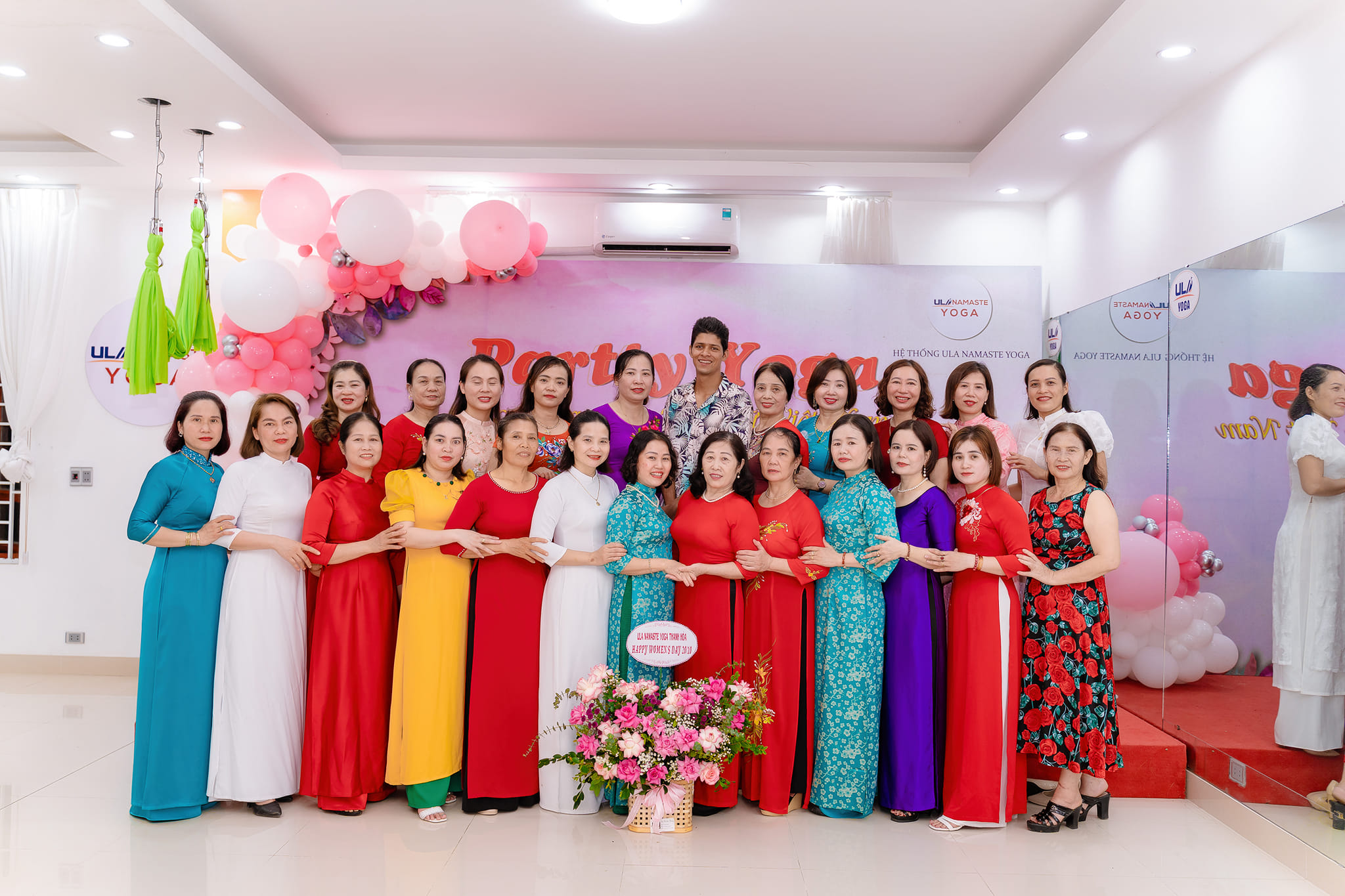 [🆕🇻🇳] ULA Namaste YOGA -Thanh Hóa 🧘 Top1Yoga 🤸🏻‍♀️ Đủ nắng hoa sẽ nở, đủ gió mây sẽ bay, đủ yêu thương hạnh phúc sẽ đong đầy. Mọi vẻ đẹp của cuộc sống được tạo nên là nhờ vào sức mạnh của tình yêu với người , shares-0✔️ , likes-0❤️️ , date-2024-10-20 14:37:28🇻🇳🇻🇳🇻🇳📰🆕