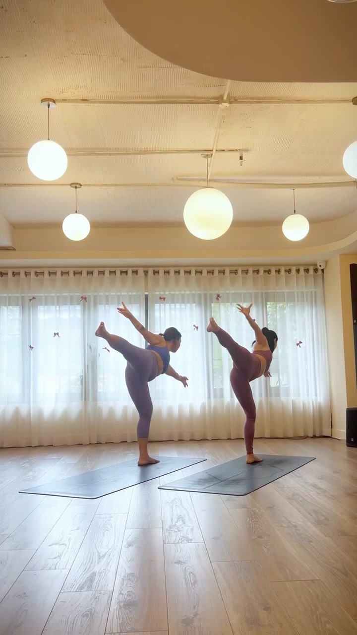 [???] Mint Care HCM  ? Top1Yoga ??‍♀️ TƯ THẾ QUẠ BAY (Flying Crow)

 Đây được xem là một tư thế yoga nâng cao lợi ích sức khỏe và cải thiện tâm trạng cũng như về mặt tinh thần.

Yoga là một phư , shares-0✔️ , likes-6❤️️ , date-2024-10-10 02:30:50????????