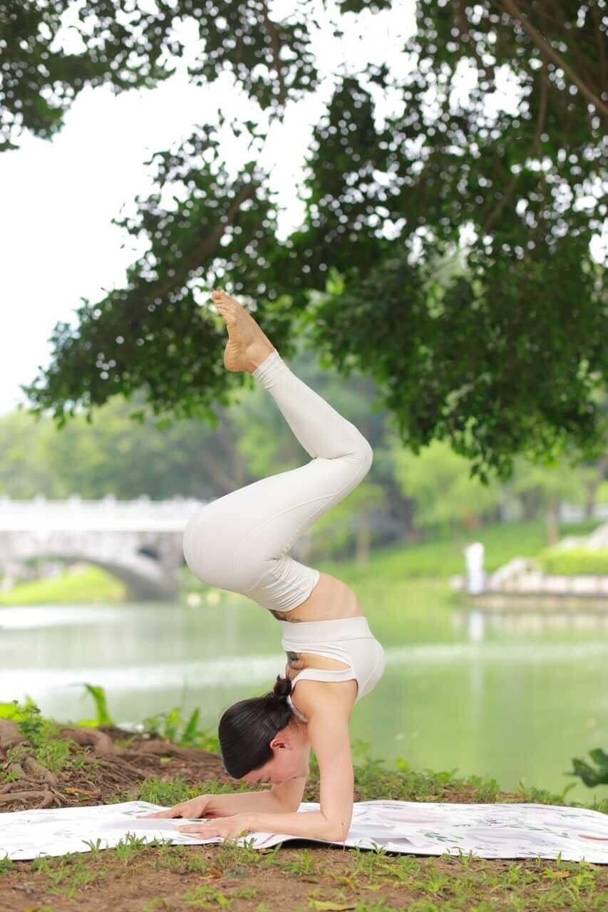 [🆕🇻🇳] Hoàng Uyên Yoga 🧘 Top1Yoga 🤸🏻‍♀️ Hết đau mỏi Thắt Lưng với bài tập Yoga tại nhà
 #hoanguyenyoga #yogatainha #yogatrilieu
 , shares-0✔️ , likes-21K❤️️ , date-2024-11-03 02:30:20🇻🇳🇻🇳🇻🇳📰🆕