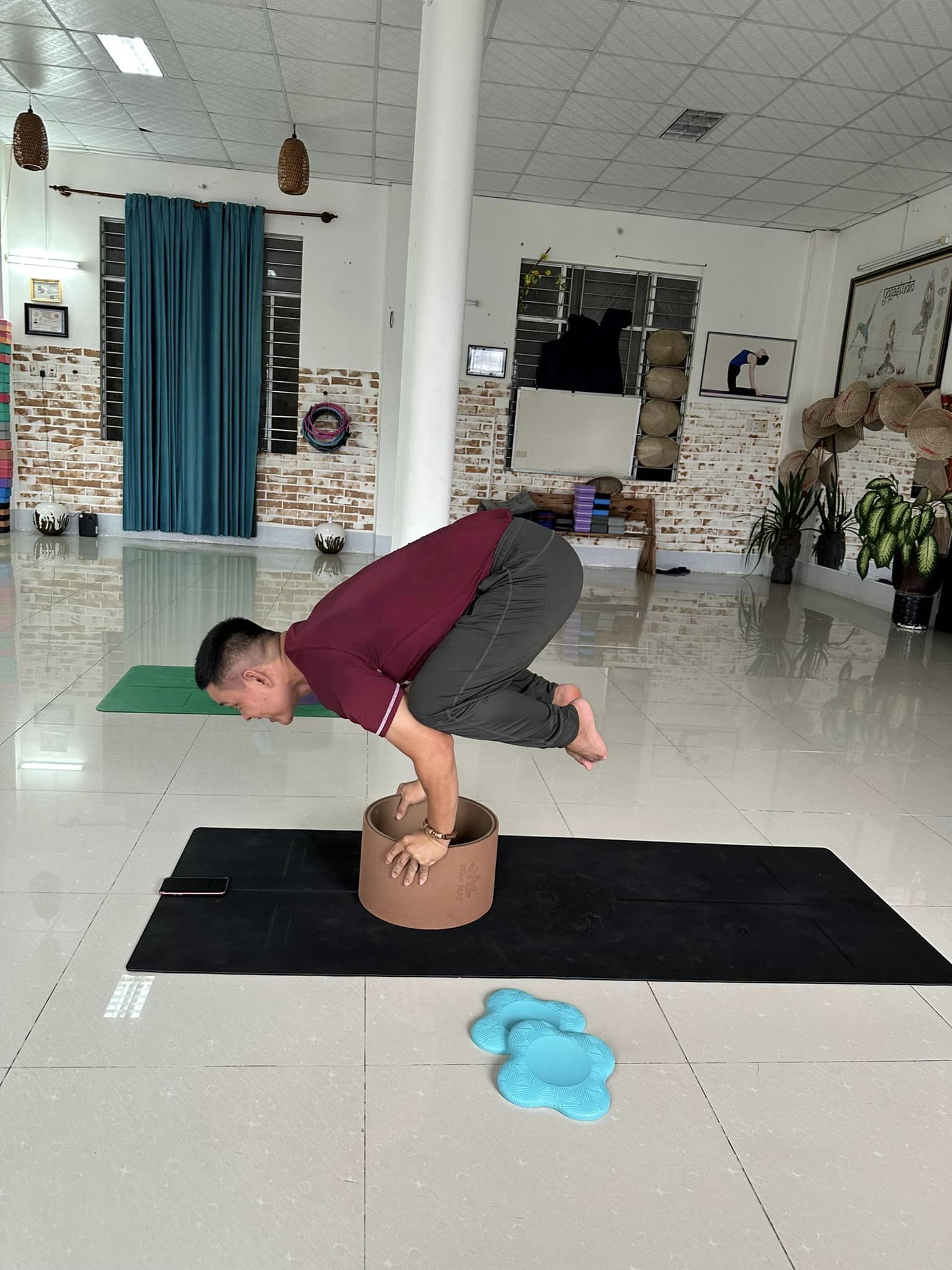 [🆕🇻🇳] Shriyoga – SATCHITANANDA – THỰC TẠI – Ý THỨC – PHÚC LẠC 🧘 Top1Yoga 🧘 Ngày thứ 02 của khoá học  các bạn dần quen thuộc với ngôn ngữ giải phẫu học và những câu hỏi bấy lâu dần được các bạn tự khám phá Khoá Đào tạo Yoga Nâng Ca , shares-0✔️ , likes-0❤️️ , date-2024-11-11 01:35:27🇻🇳🇻🇳🇻🇳📰🆕
