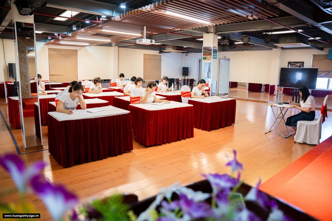 [🆕🇻🇳] Nguyễn Hiếu Yoga🧘 Top1Yoga 🧘 Kéo giãn vậy là hết đau mỏi liền nè #yoga #baitaptainha #suckhoe
 , shares-0✔️ , likes-0❤️️ , date-2024-11-10 22:00:38🇻🇳🇻🇳🇻🇳📰🆕