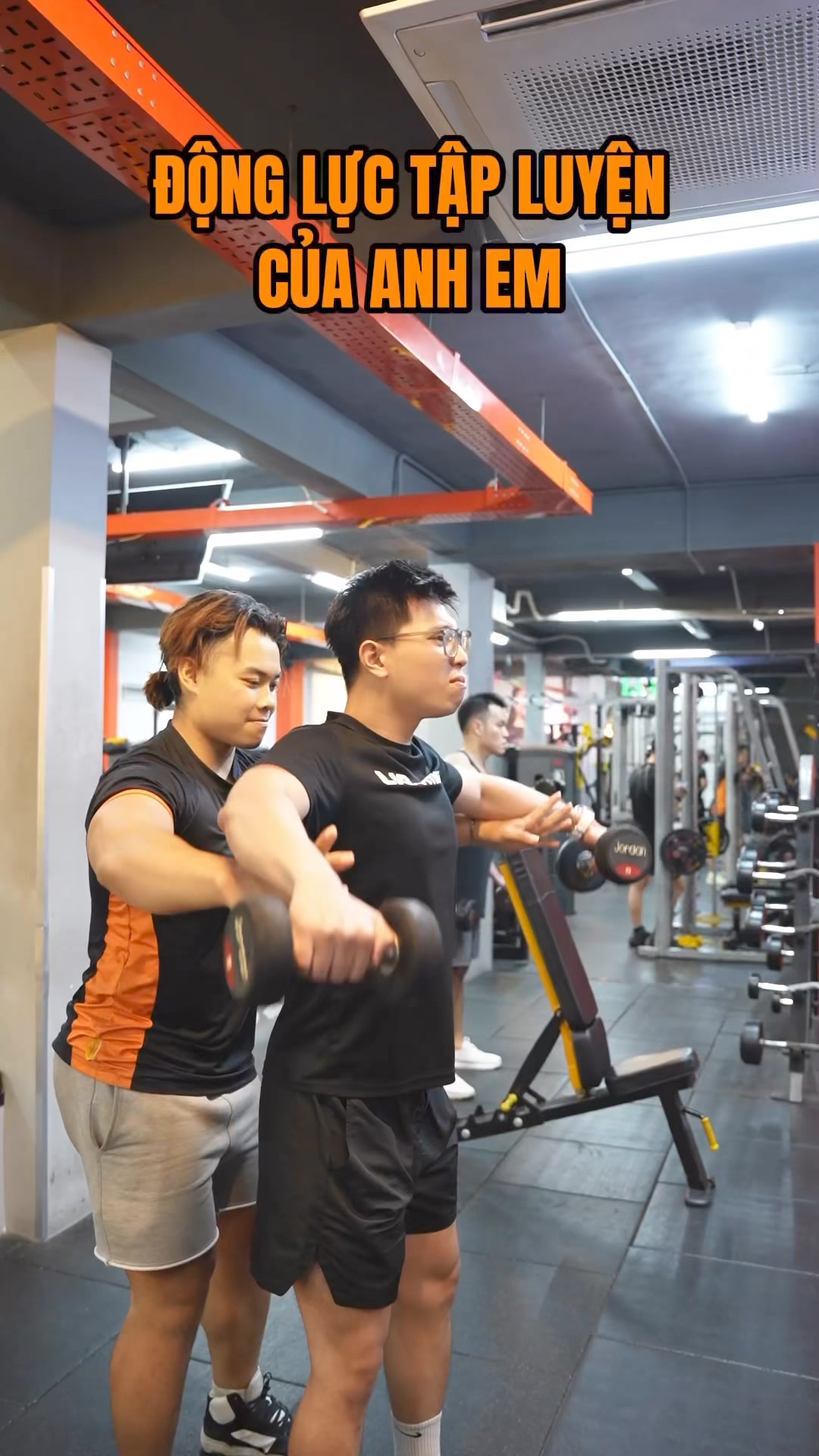 [???] Lio Fitness & Yoga – Your Health Is Our Success   ? Top1Yoga ??‍♀️ động cơ này chạy bằng gì đây anh em ơi  #reels #gym #j4f #xh
 , shares-0✔️ , likes-0❤️️ , date-2024-10-24 03:47:49????????