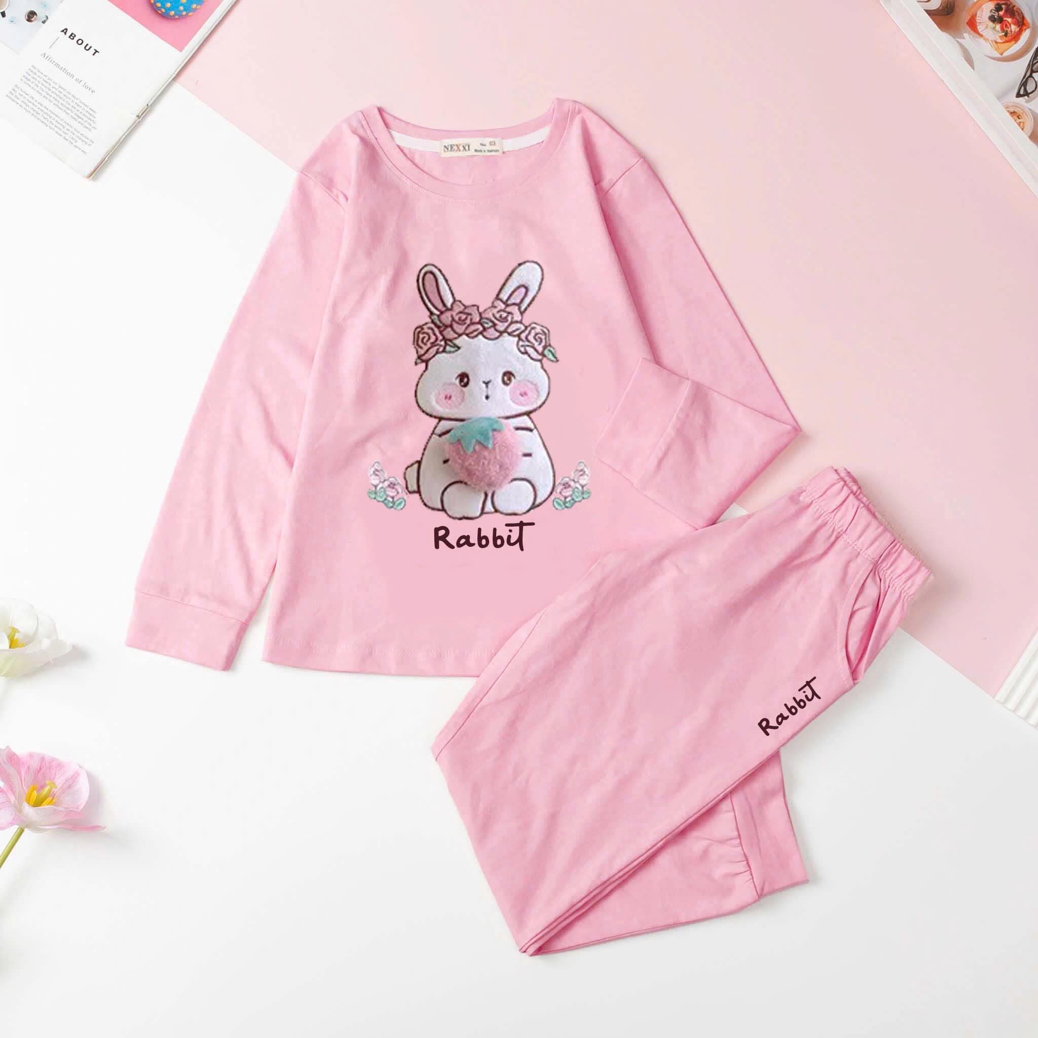 [???]  Tiệm Nhà Cây Chuyên sỉ lẻ quần áo cho bé hàng chất lượng tuyển chọn với giá cực ưu đãi  ?‍?❤️️?⭐️ Đông về các mẹ ưi, nhiều hàng mới về cực hời ạ
 , shares-10✔️ , likes-224❤️️ , date-2024-10-30 03:32:25????????