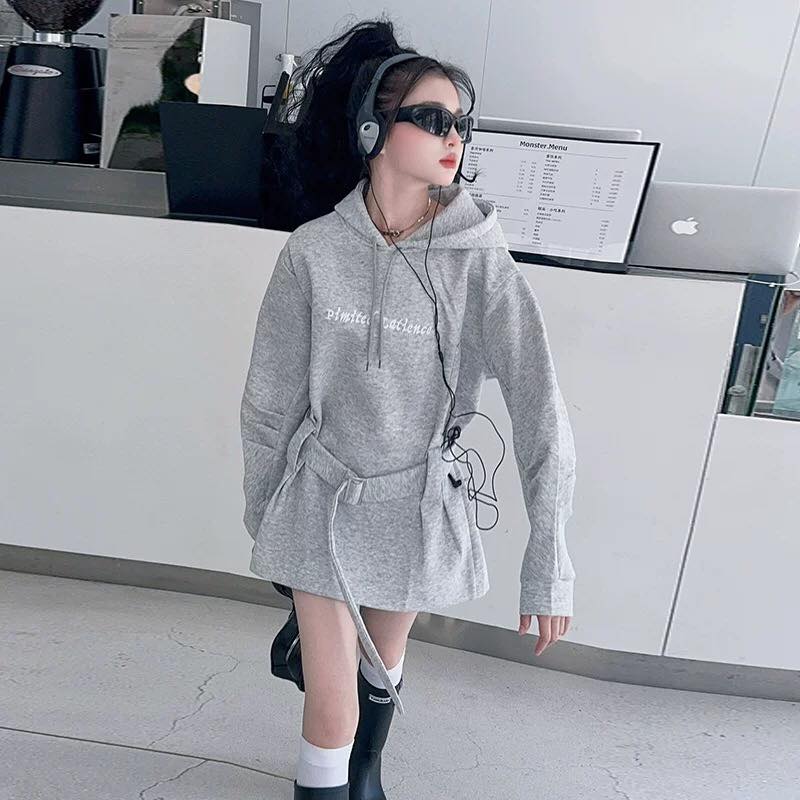 [???]  BABY SHOP – thời trang trẻ em  ?‍?❤️️?⭐️ ĐẦM BÉ GÁI
Chất nỉ đẹp, kiểu dáng sang chảnh
Size:130-170(25-57kg)
Giá:450.000
 , shares-1✔️ , likes-9❤️️ , date-2024-11-28 21:58:07????????