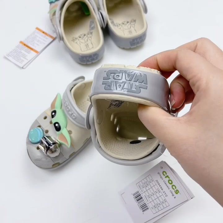 [🆕🇻🇳]  Hoài Thu Lâm Kids  chuyên quần áo trẻ em phong cách Hàn Quốc, từ 2-13 tuổi 🧑‍🧒❤️️👶⭐️ Full một set xinh cho bé, chất nỉ mê lắm lắm ạ… 

 Lịch em Live trưa mai 12h (5/12) ạ 
 , shares-2✔️ , likes-107❤️️ , date-2024-12-05 03:21:15🇻🇳🇻🇳🇻🇳📰🆕