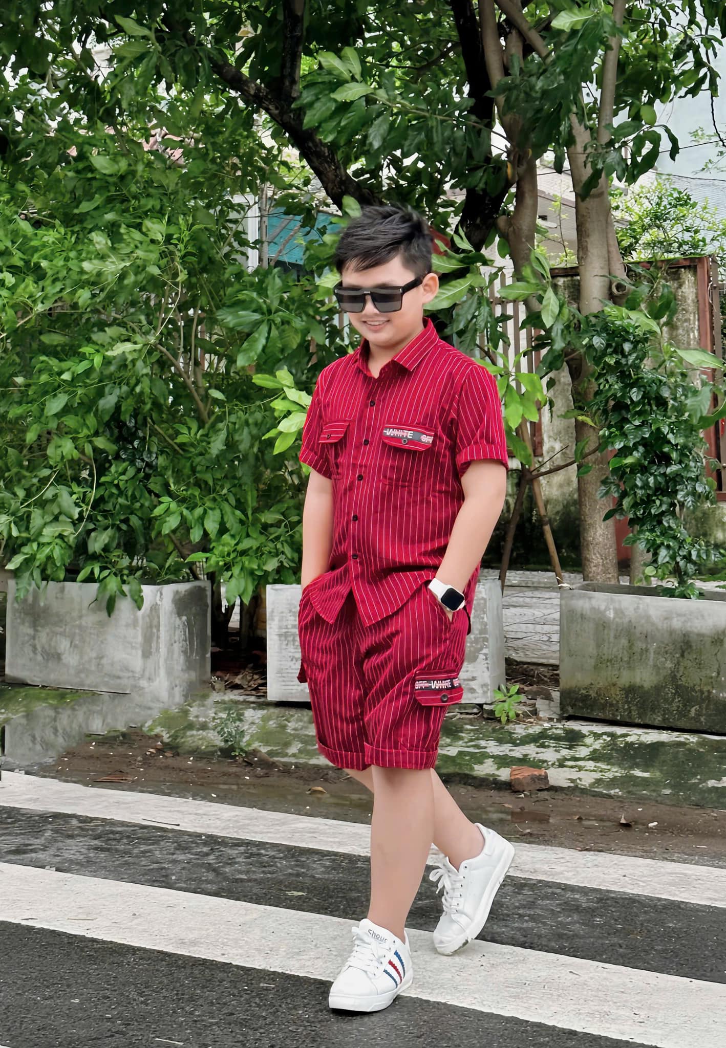 [🆕🇻🇳]  Hoale Authentic 0366290918  (Hoale Authentic)  🧑‍🧒❤️️👶⭐️ Muốn ăn gạo thì trồng lúa
Muốn làm công chúa ghé Hoale Authentic Kids
———————
 25 Phạm Ngũ Lão. Tp Hải Dương
 11 Tuy An. Tp Hải Dương
Fanpage , shares-0✔️ , likes-0❤️️ , date-2024-12-07 01:40:09🇻🇳🇻🇳🇻🇳📰🆕