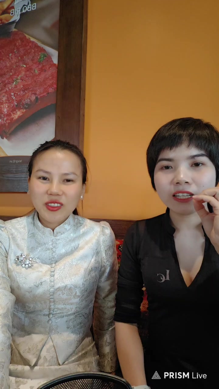 [🆕🇻🇳] Khả Ngân Sport – Chuyên Đồ Tập Thiết Kế Cao Cấp 🧘 Top1Yoga 🧘 Thêm một lựa chọn nữa cho mùa noen đây ạ ! 
Đến từ thương hiệu mouland – kết hợp hoạ tiết vô cùng trè trung ạ !
 , shares-0✔️ , likes-27❤️️ , date-2024-12-13 18:53:56🇻🇳🇻🇳🇻🇳📰🆕