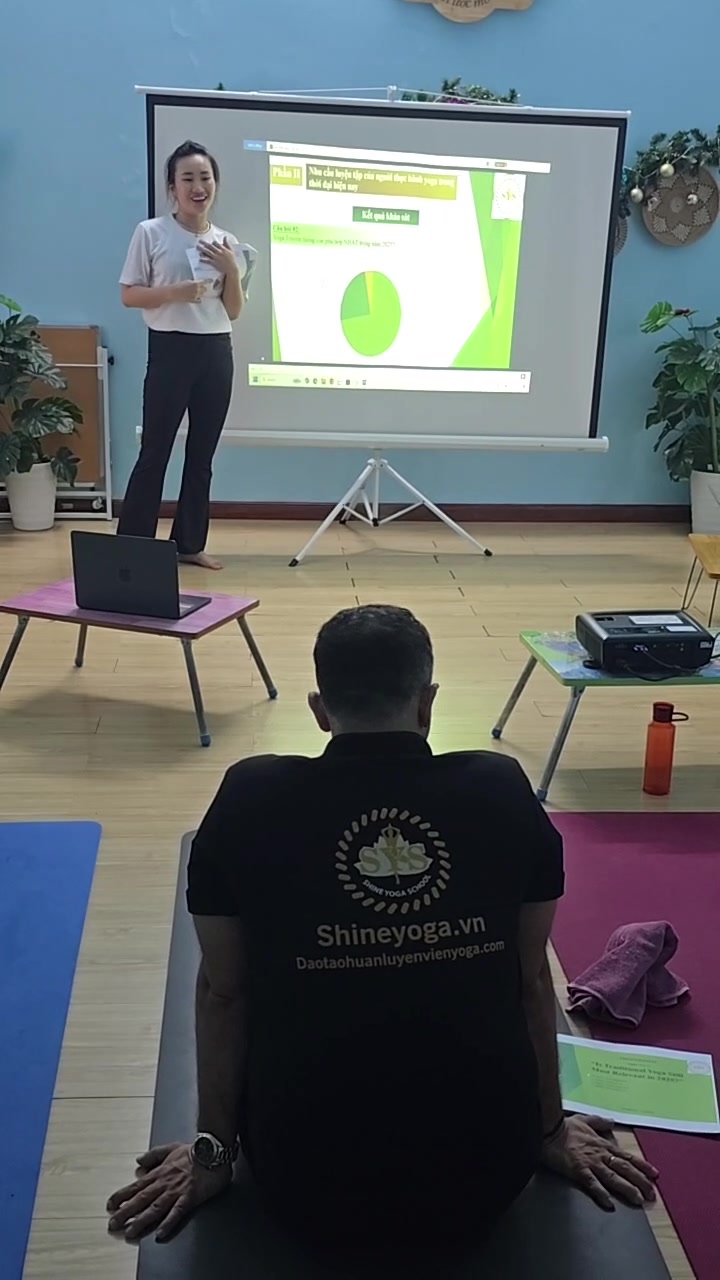 [🆕🇻🇳]Shine Yoga school – Phòng tập yoga 🧘 Top1Yoga 🤸🏻‍♀️ Presentation Tradition Yoga 
#500hours #shineschool
 , shares-0✔️ , likes-8❤️️ , date-2024-12-15 22:27:31🇻🇳🇻🇳🇻🇳📰🆕