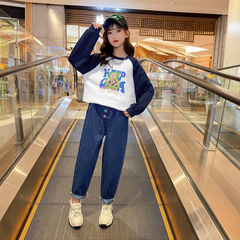 [???]  Bé Xinh Shop – Trang Phục Đẹp Cho Bé Yêu Của Bạn  ?‍?❤️️?⭐️ Set bé gái từ 16-50 kg 
. Quần jean mềm kết hợp cùng áo thun cotton dày đẹp.
. Kiểu dáng khỏe mạnh.
. Size 120-170 (16-50kg)
 , shares-0✔️ , likes-2❤️️ , date-2024-12-18 03:42:09????????