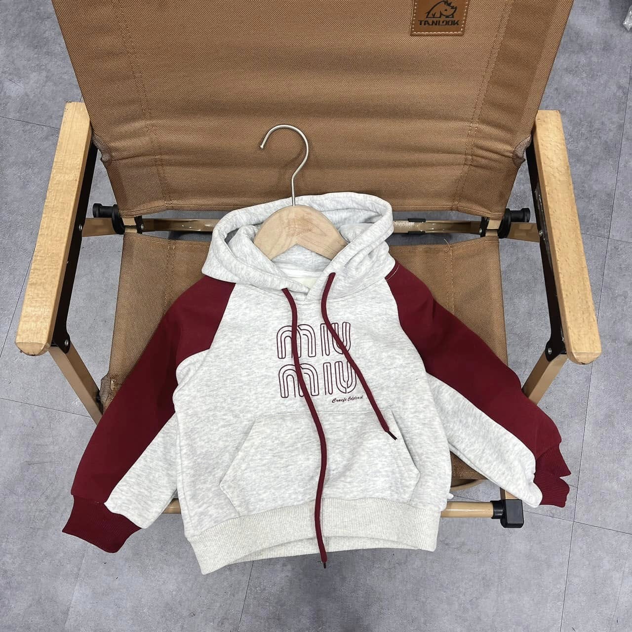 [🆕🇻🇳] Thời Trang Thiết Kế Mẹ & Bé Hải Yến 🧑‍🧒❤️️👶⭐️ #thoitrangthietkemevabeHaiYen
 , shares-0✔️ , likes-27❤️️ , date-2024-12-19 01:22:06🇻🇳🇻🇳🇻🇳📰🆕