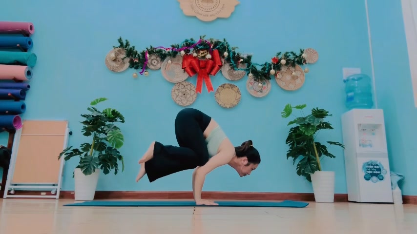 [🆕🇻🇳]Shine Yoga school – Phòng tập yoga 🧘 Top1Yoga 🤸🏻‍♀️ Hãy dành thời gian cho bản thân thay vì suy nghĩ quá nhiều.

Yoga là con Đường Ánh Sáng. Hãy Kiên Trì bạn nhé.


——–
Shine Yoga School- Đào tạo Tạo Qu , shares-0✔️ , likes-8❤️️ , date-2024-12-24 16:26:14🇻🇳🇻🇳🇻🇳📰🆕