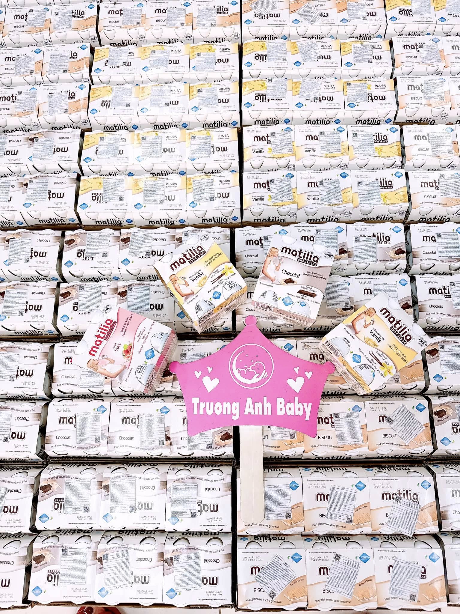 [🆕🇻🇳]  Trường Anh Baby  (Trường Anh Baby) – Thiên đường mua sắm cho mẹ và bé từ A -Z 🧑‍🧒❤️️👶⭐️ Sữa bầu đủ vị khách ạ,date xa tít giá chỉ #265k /1 lốc mua bao nhiêu cũng được luôn.

Bao giá toàn khu vực. Nhìn nguyên 1 nhà Matilia về là biết rồi a

___ , shares-0✔️ , likes-9❤️️ , date-2024-12-25 23:21:09🇻🇳🇻🇳🇻🇳📰🆕