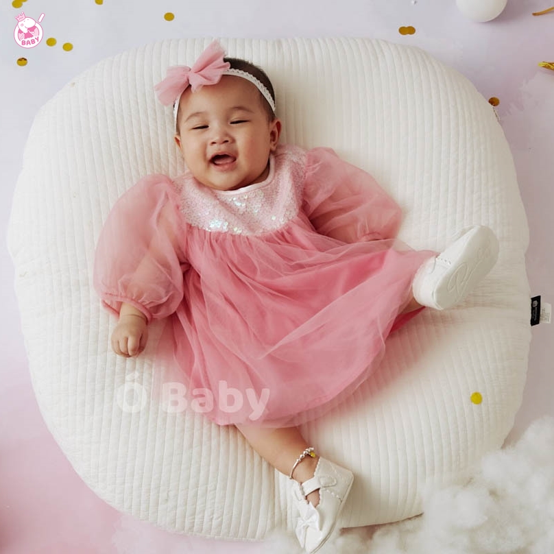 [🆕🇻🇳] Hihello.bé  🧑‍🧒❤️️👶⭐️ Giảm #100 trên list này ạ

Các mom sắp tết có 2 luồng sợ lạnh ,sợ sẽ nắng 
Nên e để list đồ mỏng nhẹ đây cho mình lựa thêm cho bé nha
Sz90-150 tuỳ mẫu
 , shares-1✔️ , likes-0❤️️ , date-2024-12-28 18:47:20🇻🇳🇻🇳🇻🇳📰🆕