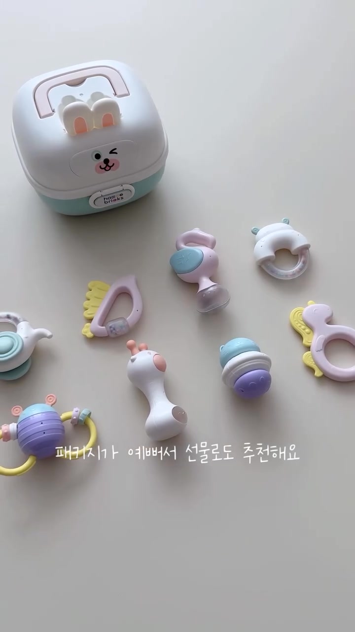 [🆕🇻🇳] Dailybebe-store -Baby & Mom – Đồ dùng mẹ và bé – đồ chơi cao cấp Korea , Us/Uk Chính Hãng🧑‍🧒❤️️👶⭐️  Bộ 8 xúc xắc gặm nướu Haave Bricks – Đồ chơi đa năng cho bé từ 3M+ 

 Dành cho bé từ 3 tháng tuổi, bộ xúc xắc gặm nướu được làm từ chất liệu nhựa ABS và T , shares-0✔️ , likes-4❤️️ , date-2024-12-29 23:00:29🇻🇳🇻🇳🇻🇳📰🆕