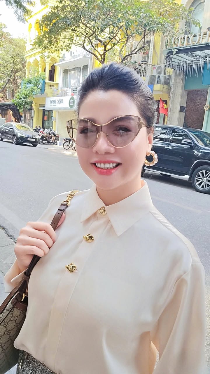 [🆕🇻🇳] Nguyễn Hiếu Yoga🧘 Top1Yoga 🧘  Tập luyện là Vua + Dinh dưỡng là Hoàng Hậu = Vương quốc sức khoẻ 

Trong mỗi chúng ta, sức khỏe chính là một vương quốc riêng. Một vương quốc chỉ có thể t , shares-6✔️ , likes-708❤️️ , date-2025-01-23 14:00:18🇻🇳🇻🇳🇻🇳📰🆕