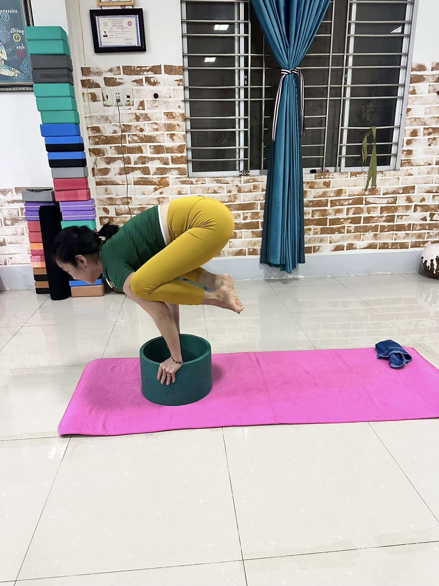[🆕🇻🇳] Yoga Trị Liệu Loan Nguyen 🧘 Top1Yoga 🧘 Tập nốt bài này rùi tập nữa nha mí bà kkkk
 , shares-0✔️ , likes-6❤️️ , date-2024-12-31 17:35:51🇻🇳🇻🇳🇻🇳📰🆕