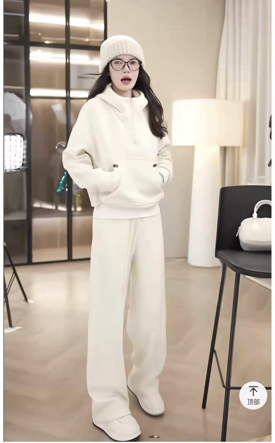 [🆕🇻🇳] Khả Ngân Sport – Chuyên Đồ Tập Thiết Kế Cao Cấp 🧘 Top1Yoga 🧘 Nỏ bông có mũ – siêu ấm luôn ah !
Giá 750k / set
 , shares-0✔️ , likes-6❤️️ , date-2024-12-31 18:26:55🇻🇳🇻🇳🇻🇳📰🆕