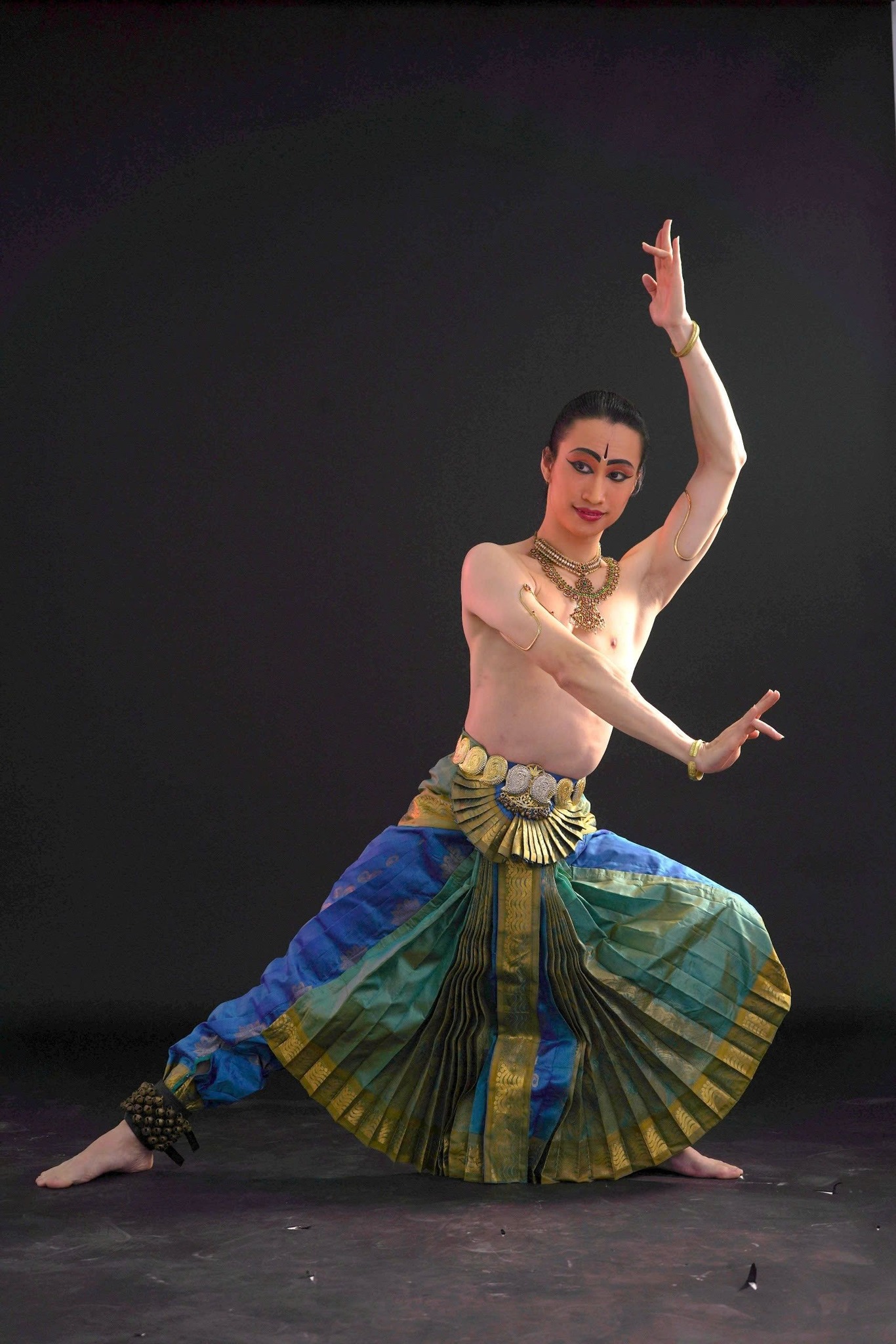 [🆕🇻🇳] ULA Namaste YOGA  – Đào tạo HLV Yoga Quốc tế 🧘 Top1Yoga 🤸🏻‍♀️ Chào Mừng các VĐV xuất sắc về tham gia biểu diễn các tiết mục Yoga đỉnh cao, Yoga flow và màn biểu diễn Yoga Ấn Độ cổ điển tại sự kiện Gala Chào Xuân 2025  , shares-0✔️ , likes-11❤️️ , date-2025-01-02 20:55:01🇻🇳🇻🇳🇻🇳📰🆕