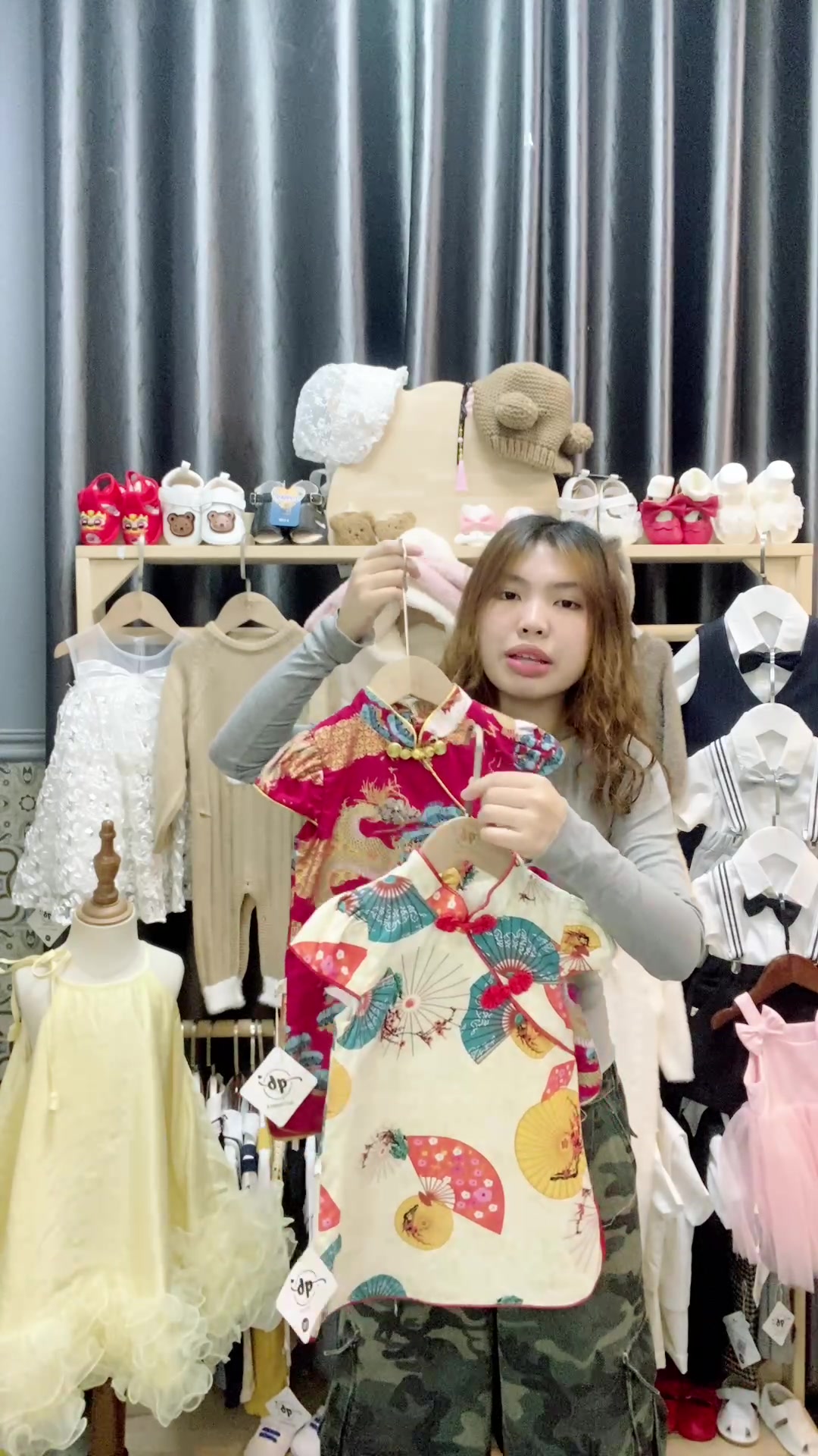 [🆕🇻🇳] Duy khang shop – Shop chuyên mua bán quần áo trẻ em giá rẻ 🧑‍🧒❤️️👶⭐️ Bà ba xinh
Bé 9 đến 17 ký 
35 ký
 , shares-0✔️ , likes-33❤️️ , date-2025-01-02 03:19:01🇻🇳🇻🇳🇻🇳📰🆕