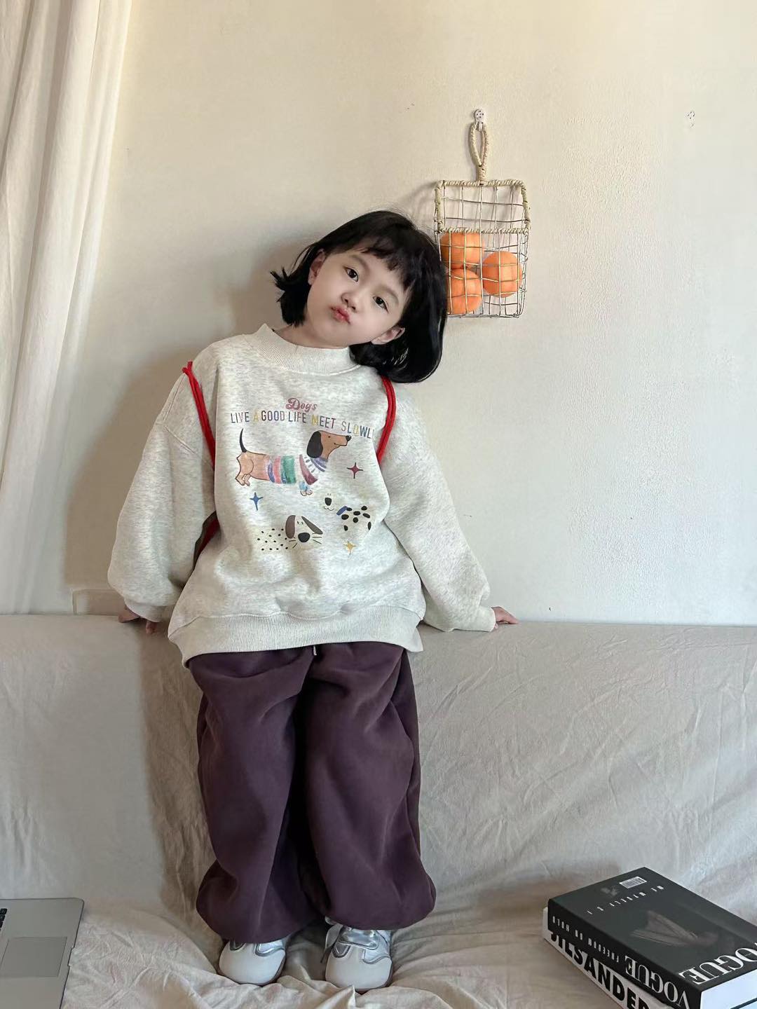 [???]  Thời trang trẻ em Zinzin Kid’s  ?‍?❤️️?⭐️ 𝐍𝐠𝐡𝐢𝐧𝐡 𝐱𝐮𝐚̂𝐧 𝐀́𝐨 𝐝𝐚̀𝐢 
Chất liệu Tơ lót 2 lớp mềm mịn, không gây ngứa ngáy cho bé yêu. Cách điệu tay bồng phối chân váy lụa siêu xinh
 luôn tự hào giữ gìn  , shares-0✔️ , likes-0❤️️ , date-2025-01-02 22:25:59????????