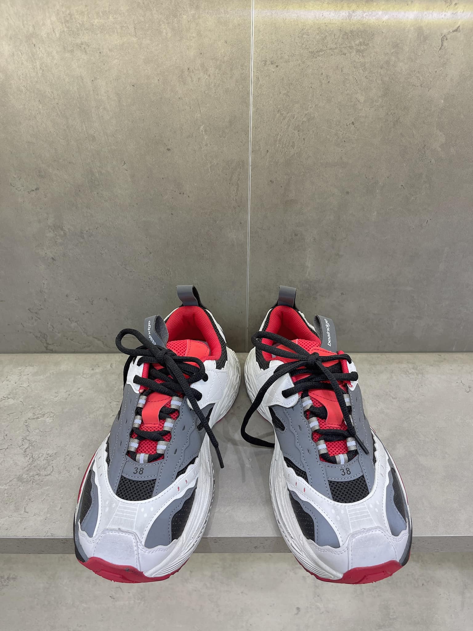 [???]  Zaracos Vietnam – nhà sản xuất những sản phẩm chăm sóc trẻ em chuyên nghiệp đến từ USA n ?‍?❤️️?⭐️  𝐙𝐚𝐫𝐚𝐜𝐨𝐬 𝐒𝐮𝐛𝐞𝐫 𝟐𝟗𝟕𝟔 – Xe đẩy 2 chiều: An toàn cho bé, phong cách cho mẹ 

 Thiết kế thời trang, tiện lợi: 𝐙𝐚𝐫𝐚𝐜𝐨𝐬 𝐒𝐮𝐛𝐞𝐫 𝟐𝟗𝟕𝟔 không chỉ là dòng xe đẩy 2 chi , shares-0✔️ , likes-2❤️️ , date-2025-01-02 17:48:59????????