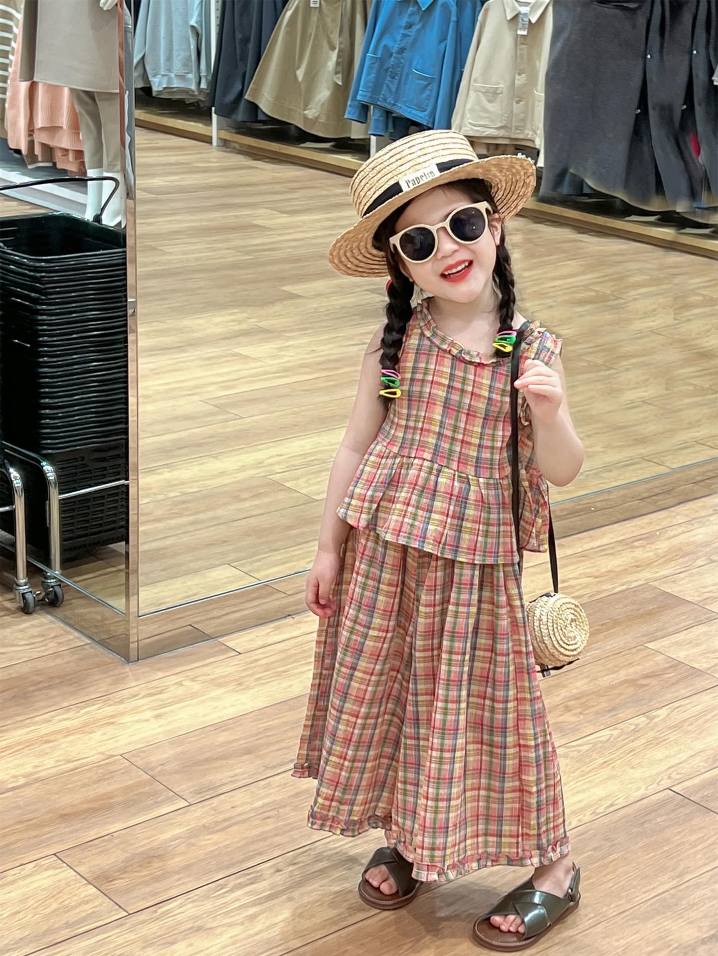 [🆕🇻🇳] Hi Chan Kids – 418 Trần Hưng Đạo – Nam Định 🧑‍🧒❤️️👶⭐️ Body diện Tết 
Ôm sale giá ưu đãi ib shop báo nha 
Sz 66-73
 , shares-0✔️ , likes-4❤️️ , date-2025-01-03 22:17:07🇻🇳🇻🇳🇻🇳📰🆕