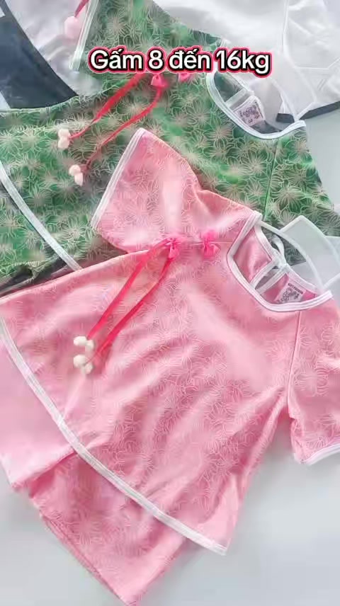 [🆕🇻🇳] ĐỒ BỘ BÉ GÁI – Chuyên quần áo bé gái 1 tuổi đến 5 tuổi 🧑‍🧒❤️️👶⭐️ Không mua set này tiếc lắm các mom ạ
Chất gấm 2 da loại 1, hàng mềm đẹp chuẩn phom
5 bộ 200k miễn ship
Size 8 đến 16kg
Nhận hàng được kiểm tra
 , shares-0✔️ , likes-2❤️️ , date-2025-01-11 01:44:35🇻🇳🇻🇳🇻🇳📰🆕