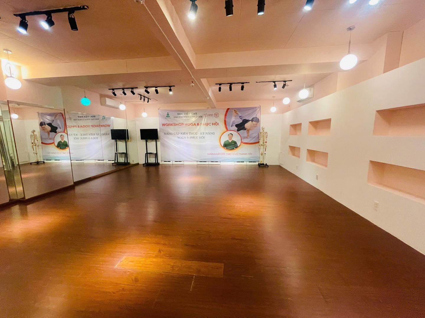 [???] Học Viện YMT ? Top1Yoga ??‍♀️ Đã sẵn sàng cho ngày mai 𝐖𝐨𝐫𝐤𝐬𝐡𝐨𝐩 𝐘𝐨𝐠𝐚 𝐯𝐚̀ 𝐏𝐡𝐮̣𝐜 𝐇𝐨̂̀𝐢 – 𝐍𝐚̂𝐧𝐠 𝐜𝐚̂́𝐩 𝐤𝐢𝐞̂́𝐧 𝐭𝐡𝐮̛́𝐜 𝐯𝐚̀ 𝐊𝐲̃ 𝐧𝐚̆𝐧𝐠 𝐠𝐢𝐚̉𝐧𝐠 𝐝𝐚̣𝐲 

𝑀𝑜́𝑛 𝑞𝑢𝑎̀ đ𝑎̂̀𝘶 𝑛𝑎̆𝑚 𝑐𝑢̉𝑎 𝐻𝑜̣𝑐 𝑉𝑖𝑒̣̂𝑛 𝑌𝑜𝑔𝑎 𝑌 , shares-1✔️ , likes-13❤️️ , date-2025-01-12 02:24:33????????