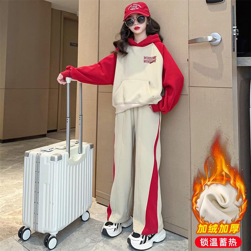 [???]  Bé Xinh Shop – Trang Phục Đẹp Cho Bé Yêu Của Bạn  ?‍?❤️️?⭐️ Set đồ lót lông siêu ấm, chất nỉ mềm đẹp.
. Kiểu dáng đẹp, khỏe mạnh.
. Vải đẹp, mềm, ấm, trong lót lông.
. Size 24-58 kg.
 , shares-0✔️ , likes-3❤️️ , date-2025-01-13 21:37:59????????