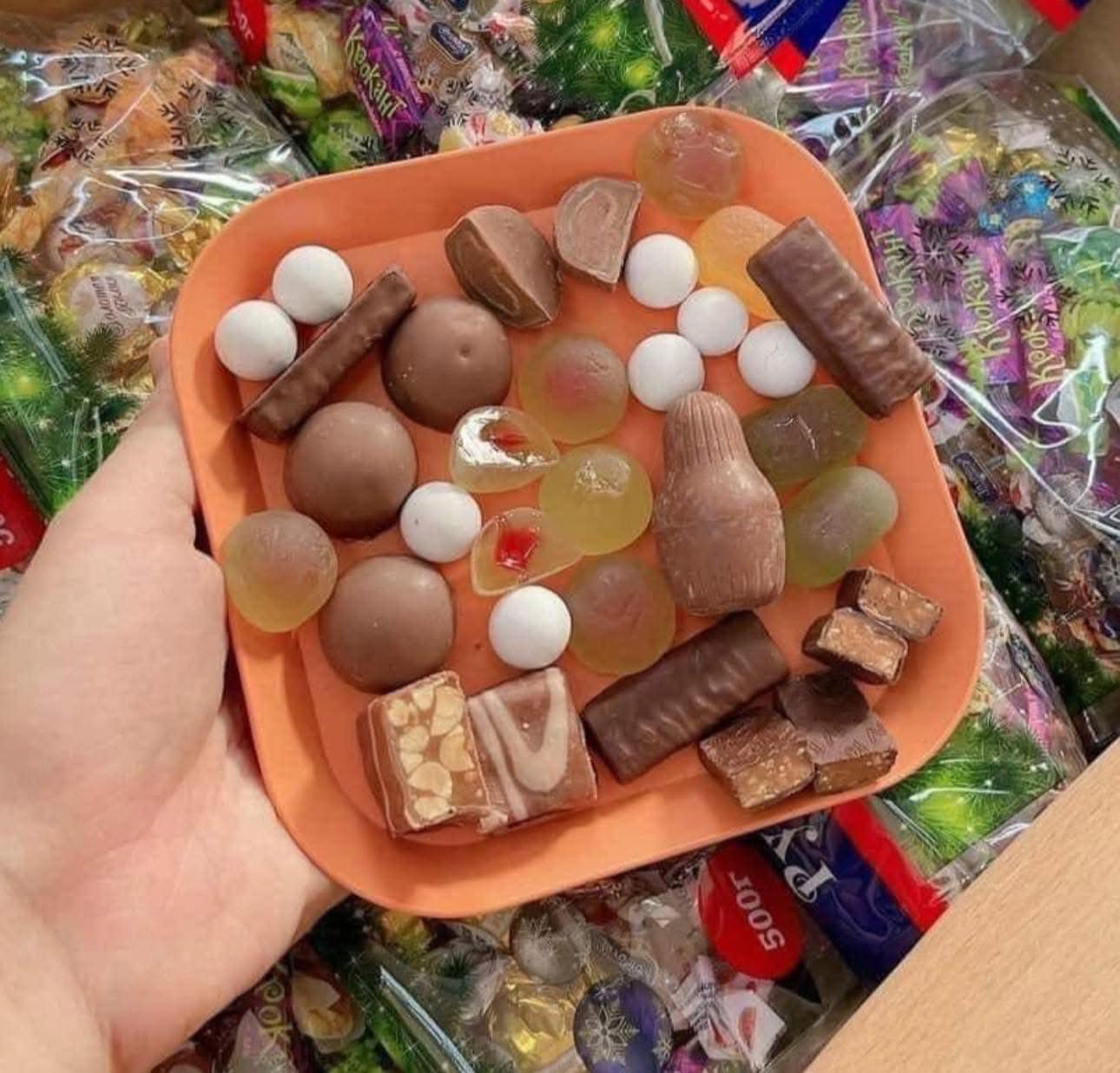 [🆕🇻🇳]  Trường Anh Baby  (Trường Anh Baby) – Thiên đường mua sắm cho mẹ và bé từ A -Z 🧑‍🧒❤️️👶⭐️ Tất cả các loại kẹo ngon nhất của Nga. Gói gọn ở nhà Trường Anh Baby  rồi nha pame oi.

Kinh nghiệm 6 năm bánh kẹo tết năm nào cũng cháy hàng khét lẹt. Cứ  , shares-0✔️ , likes-15❤️️ , date-2025-01-14 19:10:46🇻🇳🇻🇳🇻🇳📰🆕