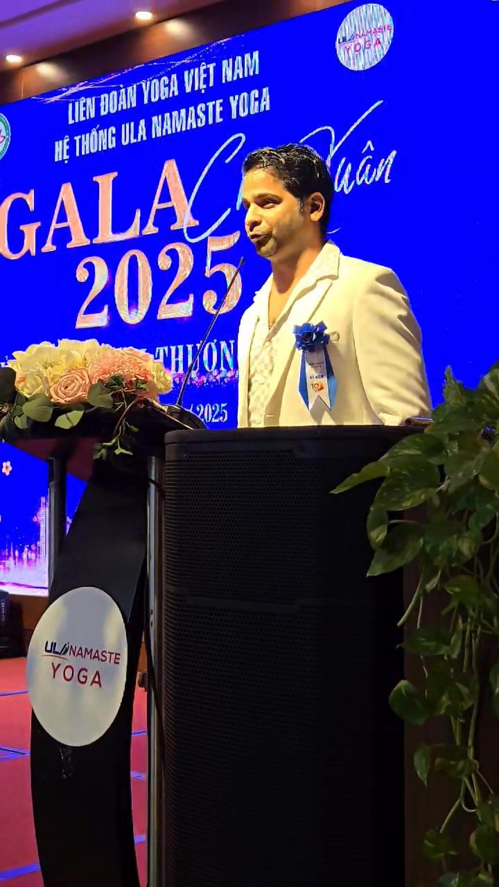 [🆕🇻🇳] ULA Namaste YOGA -Thanh Hóa 🧘 Top1Yoga 🤸🏻‍♀️ Lời Phát Biểu Chia Sẻ và Lời Chúc Mừng Năm Mới từ Master Vivek tại Gala Chào Xuân 2025  và Kỉ Niệm 10 Năm Thương Hiệu ULA 

Cảm Ơn Master Vivek Vì Đã Có Nh , shares-0✔️ , likes-0❤️️ , date-2025-01-12 01:44:11🇻🇳🇻🇳🇻🇳📰🆕